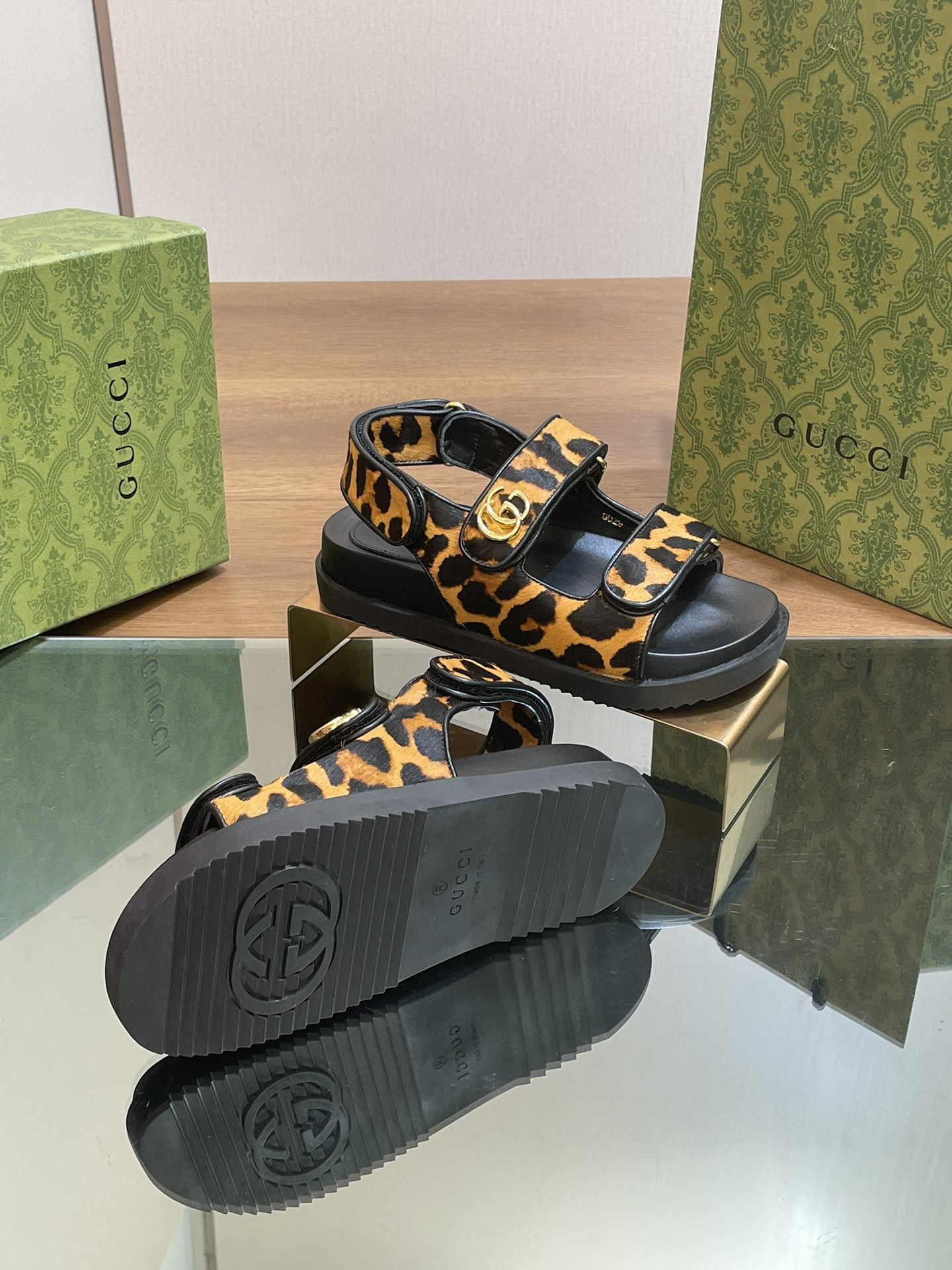 UA GUCCI WOMEN
