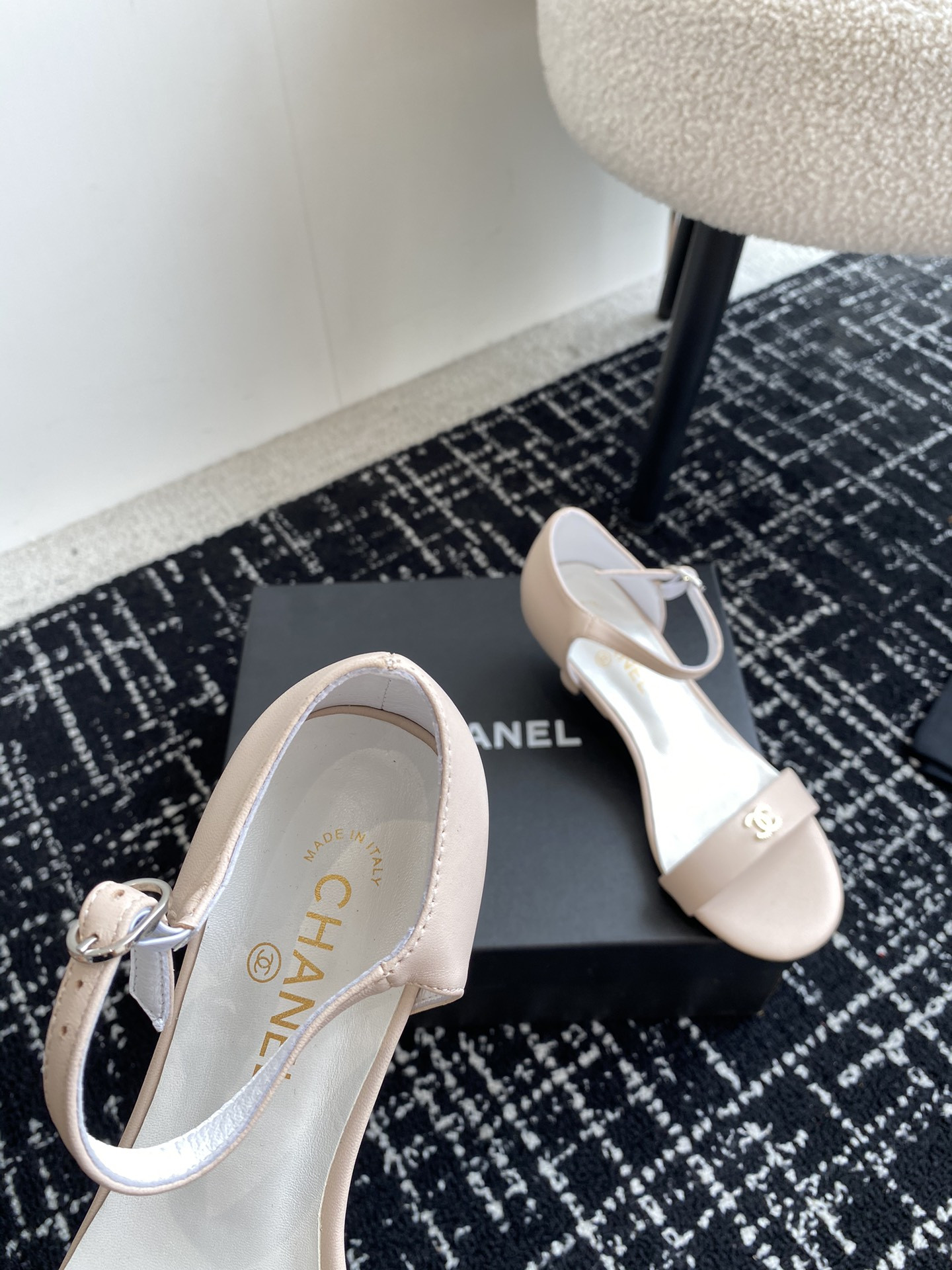 UA CHANEL SANDALS