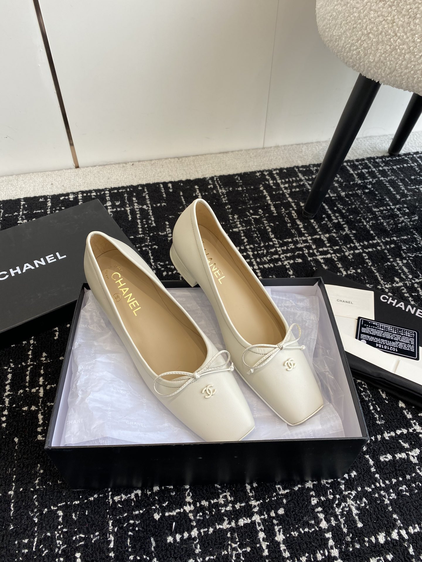 UA CHANEL VINTAGE BALLET FLATS