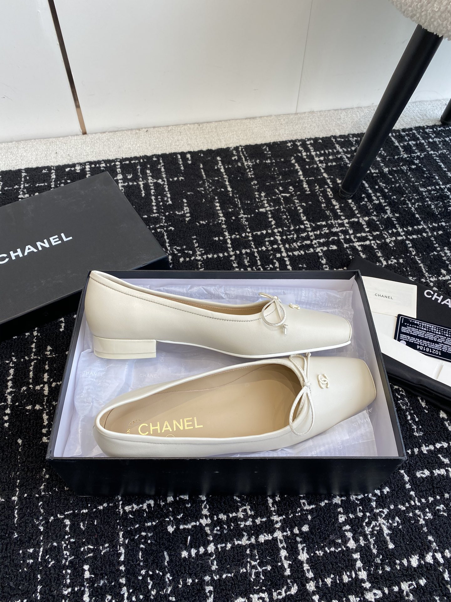 UA CHANEL VINTAGE BALLET FLATS