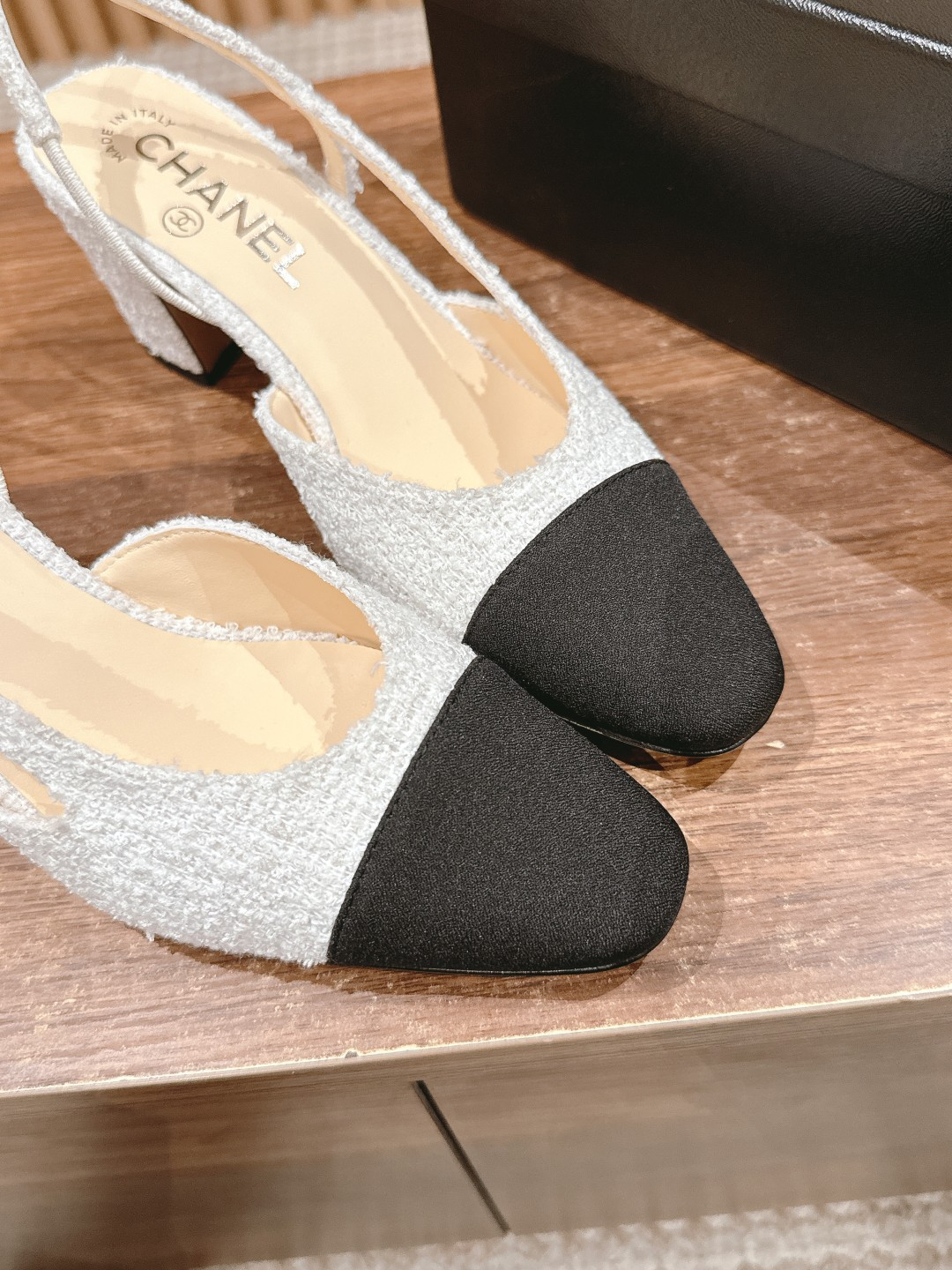 UA CHANEL SLINGBACKS