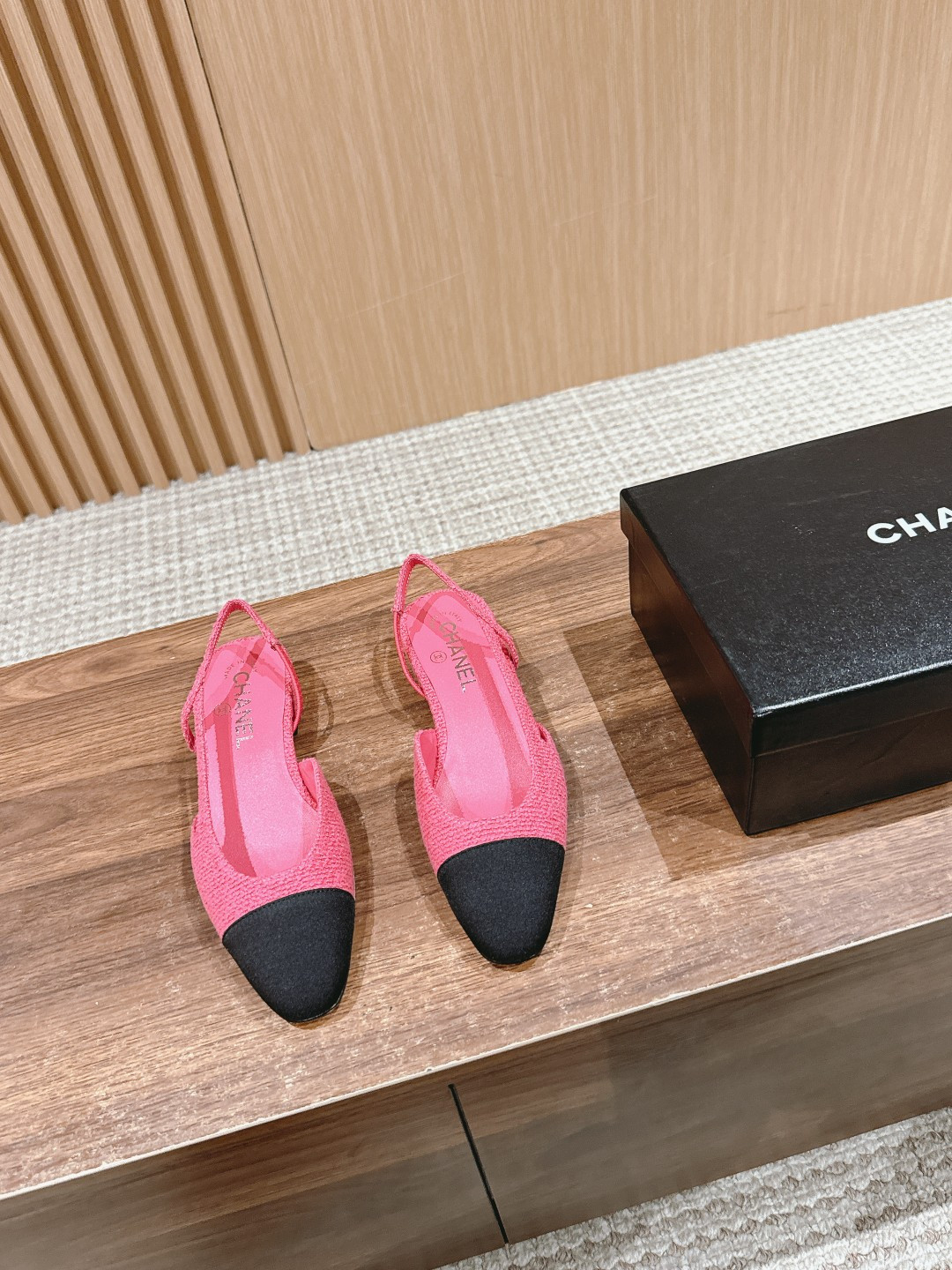 UA CHANEL SLINGBACKS FLAT