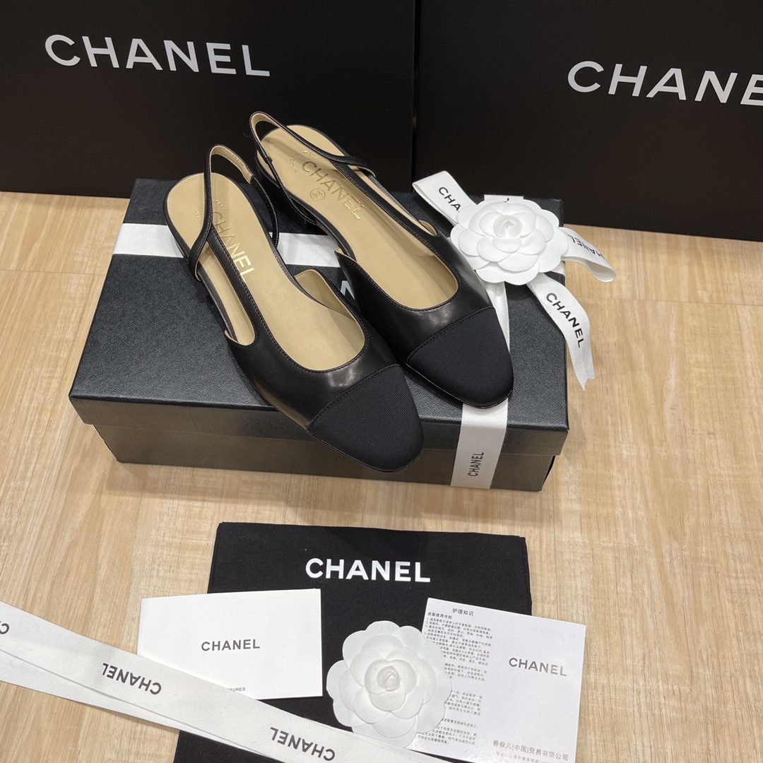 UA CHANEL SLINGBACKS FLAT