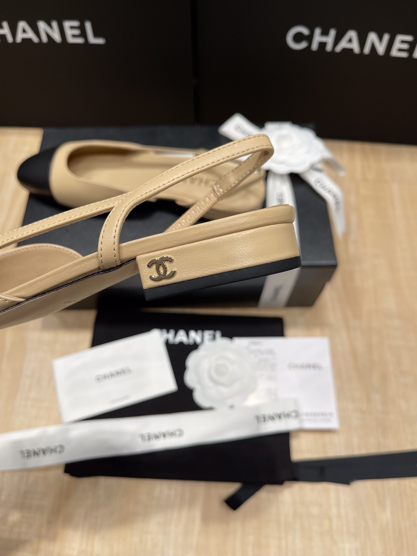 UA CHANEL SLINGBACKS FLAT