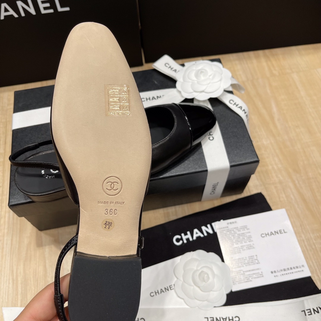 UA CHANEL SLINGBACKS FLAT