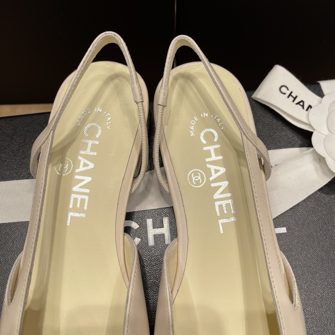 UA CHANEL SLINGBACKS FLAT