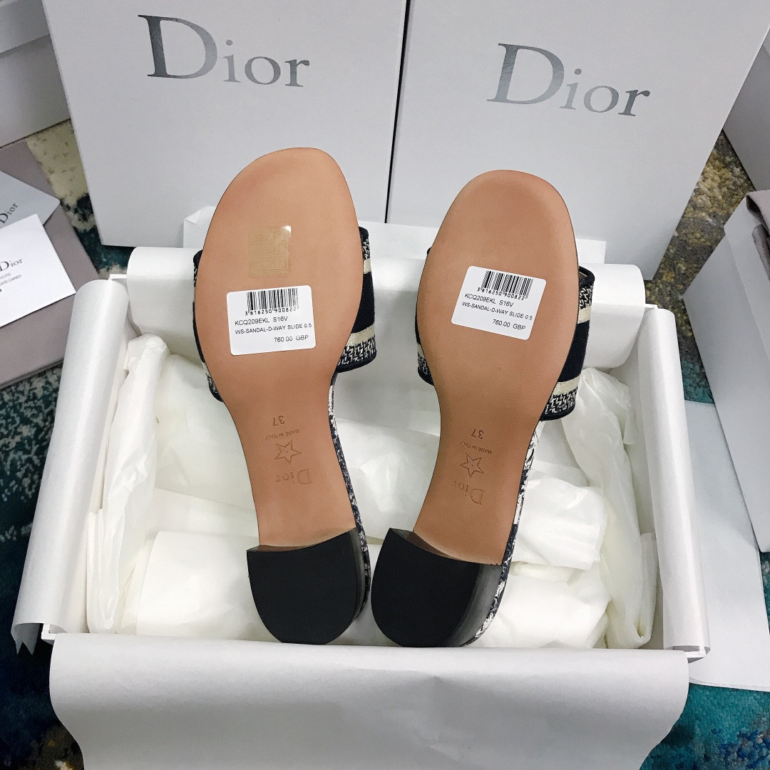 UA DIOR Dway Heeled Slide