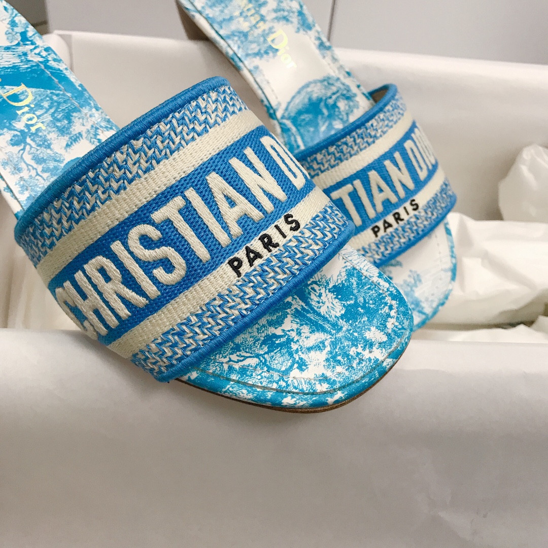 UA DIOR Dway Heeled Slide