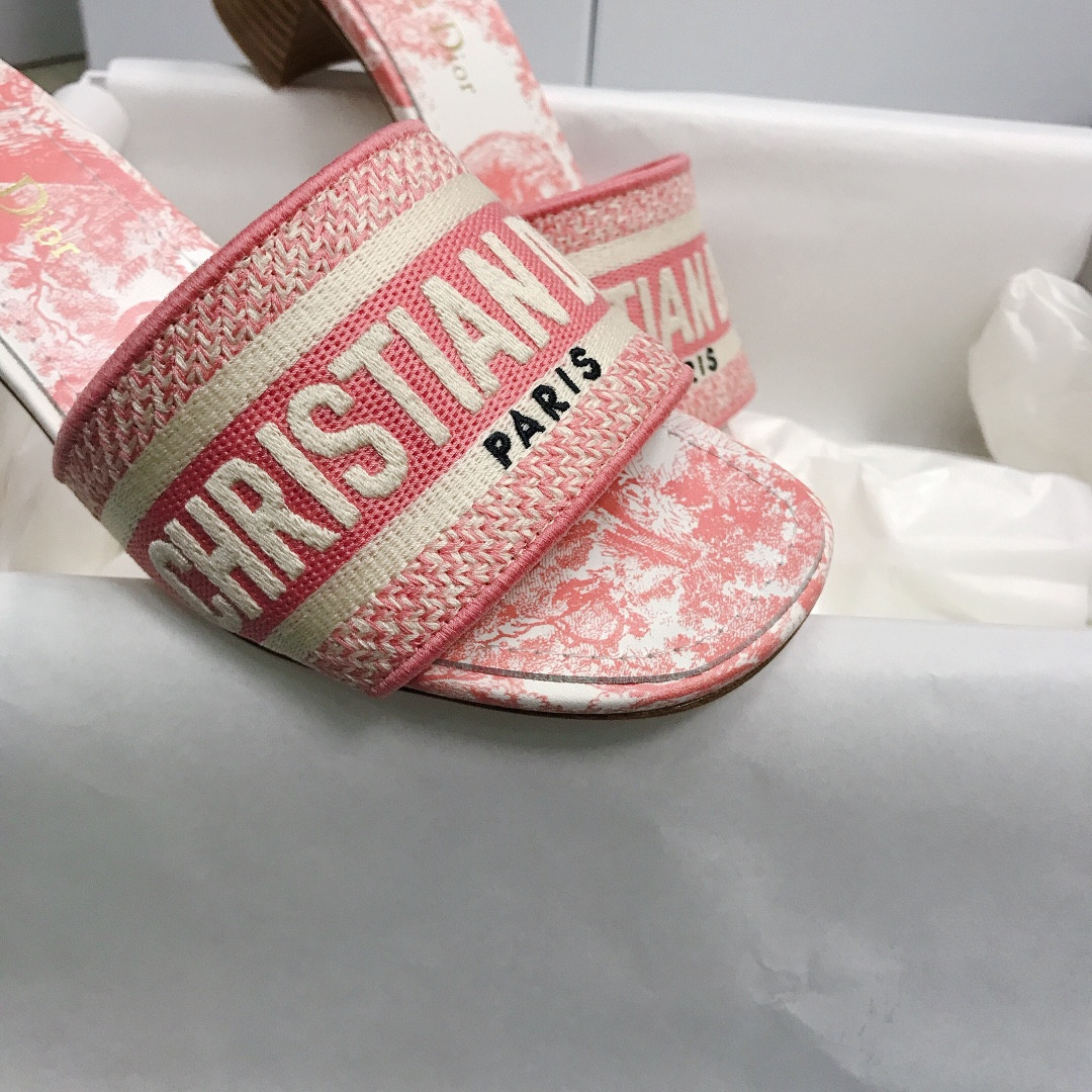 UA DIOR Dway Heeled Slide