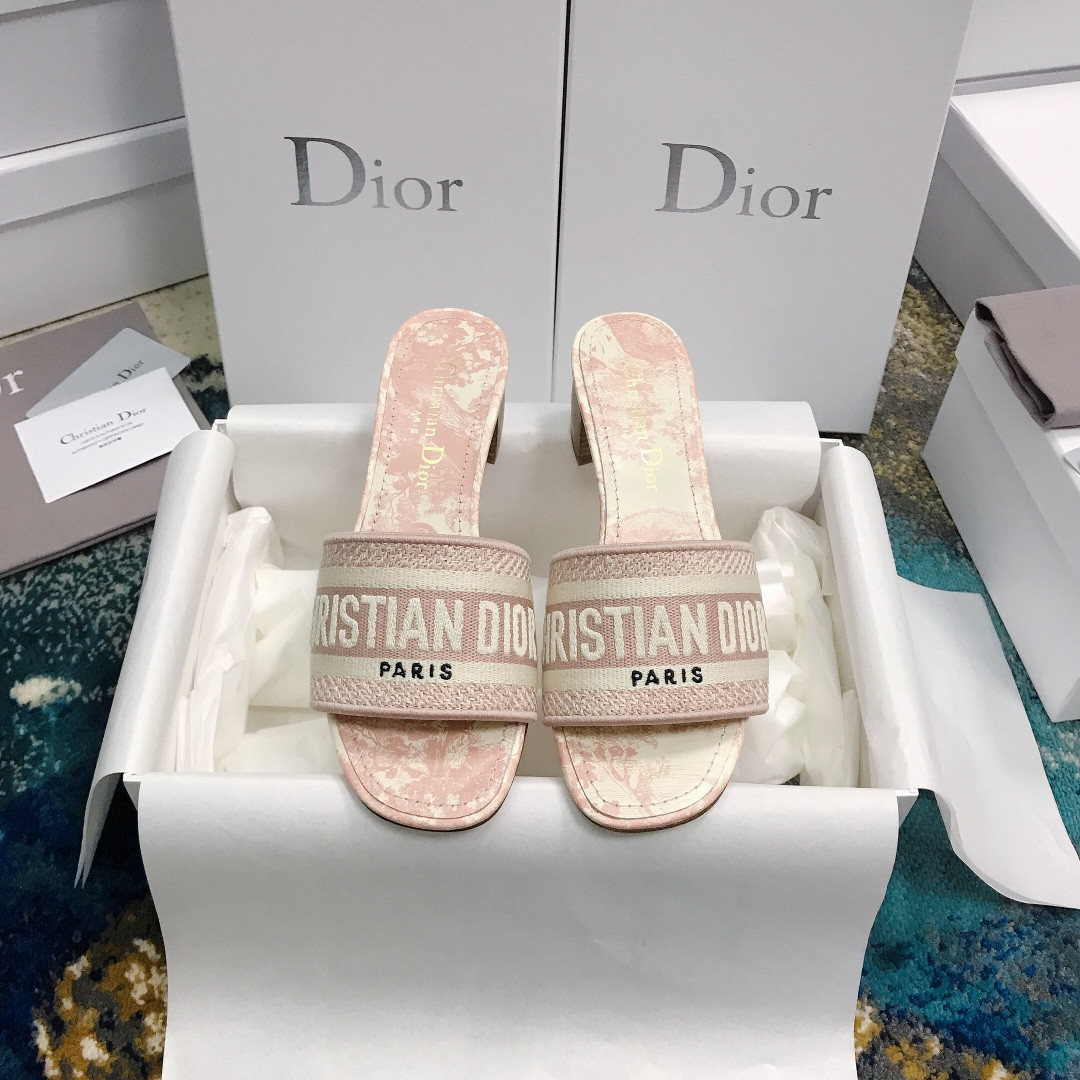 UA DIOR Dway Heeled Slide