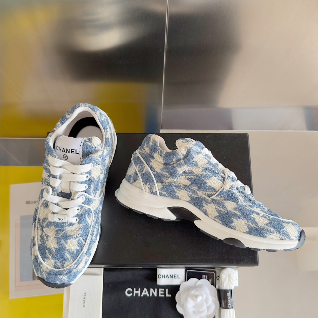 UA CHANEL SNEAKER