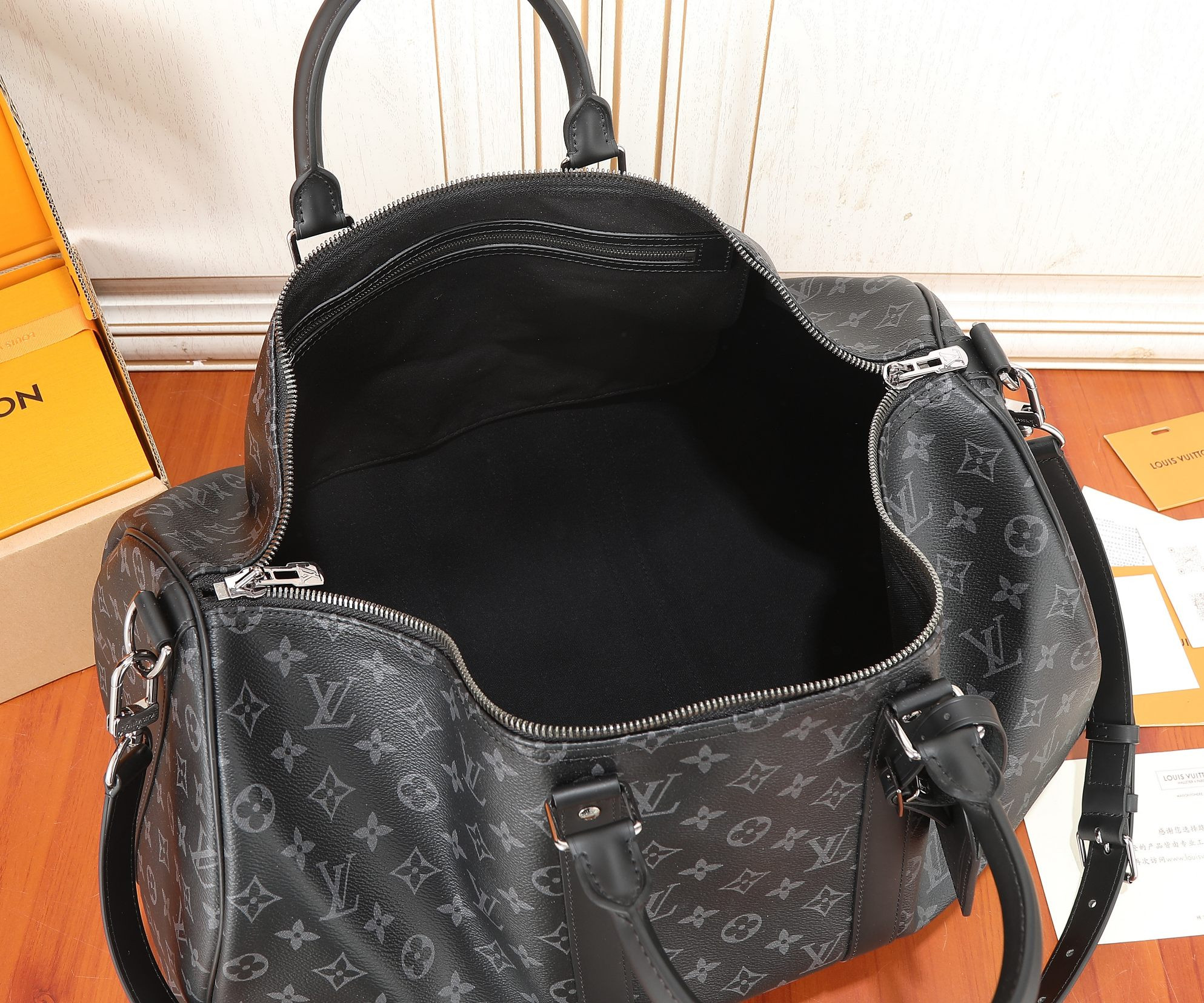 Louis Vuitton Keepall Bandoulière 50 M45604 50 x 29 x 23 cm