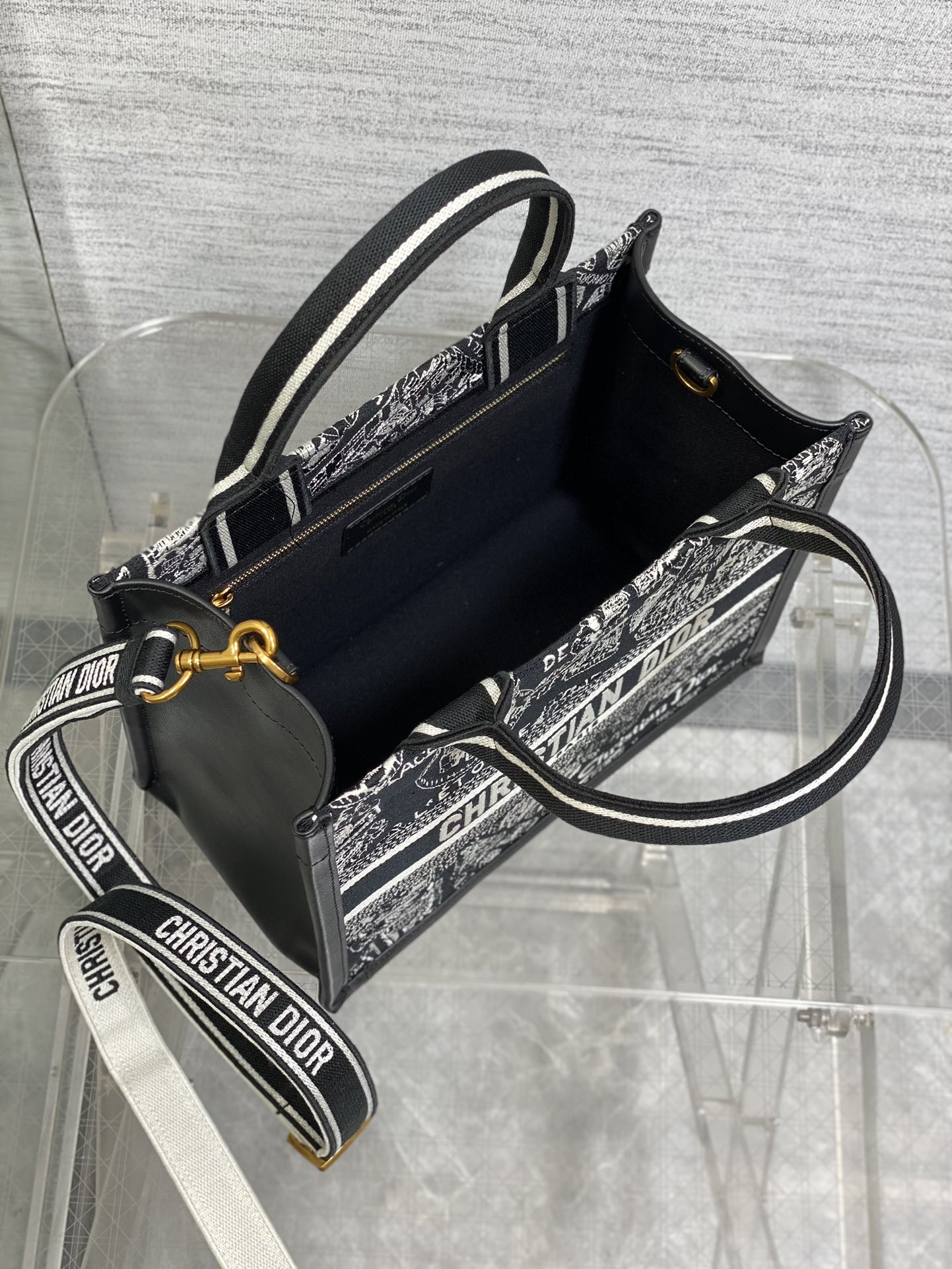Dior Small Dior Book Tote White and Black Plan de Paris Embroidery and Black Calfskin 26.5 x 21 x 14 cm