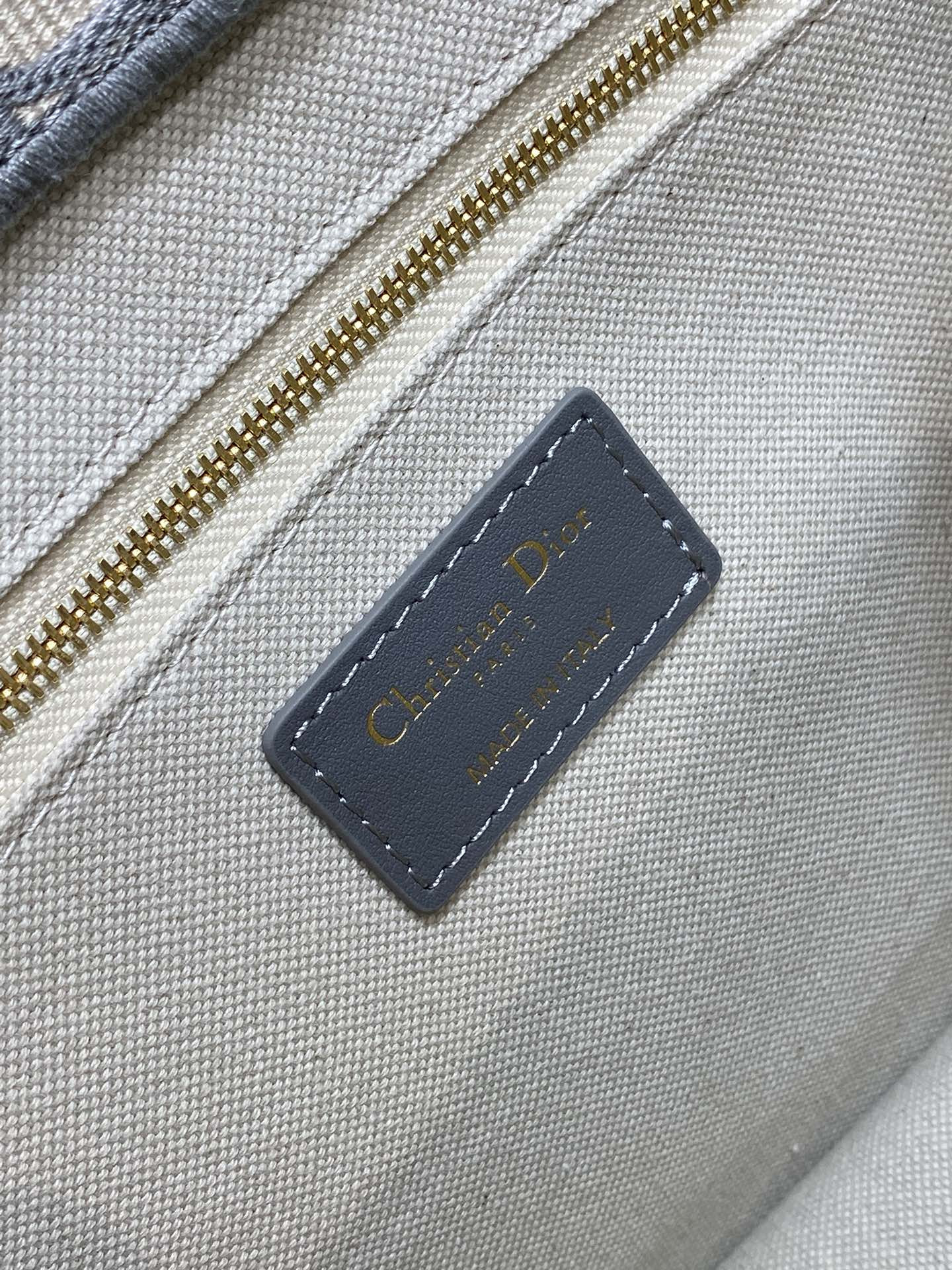 Dior Small Dior Book Tote Gray Dior Oblique Embroidery and Calfskin 26.5 x 21 x 14 cm