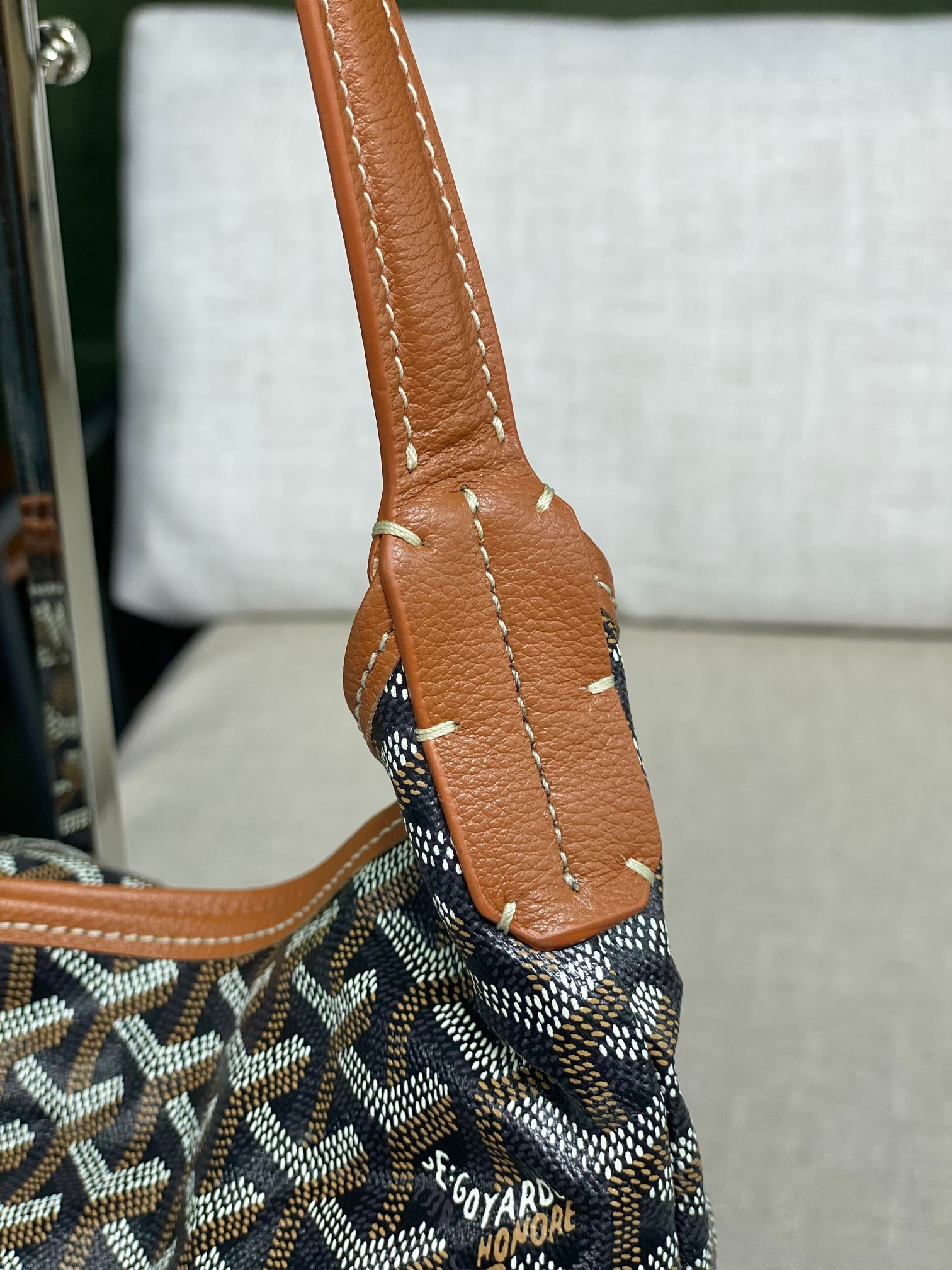 Goyard BOHEME HoBo 27 cm x 15 cm x 42 cm