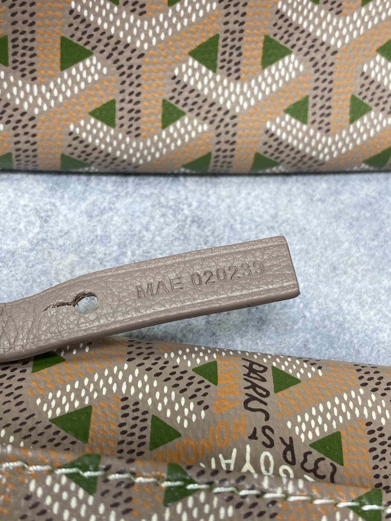 Goyard Small Saint Louis Bag 28 cm x 15 cm x 34 cm