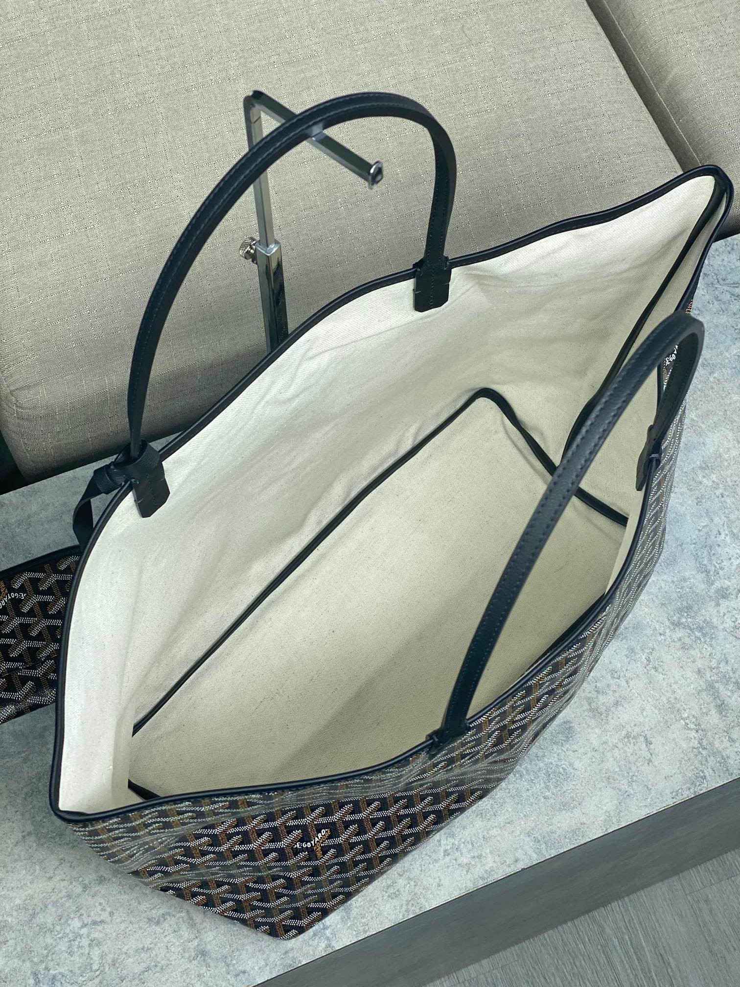 Goyard Saint Louis GM Bag 34 cm x 20 cm x 40 cm