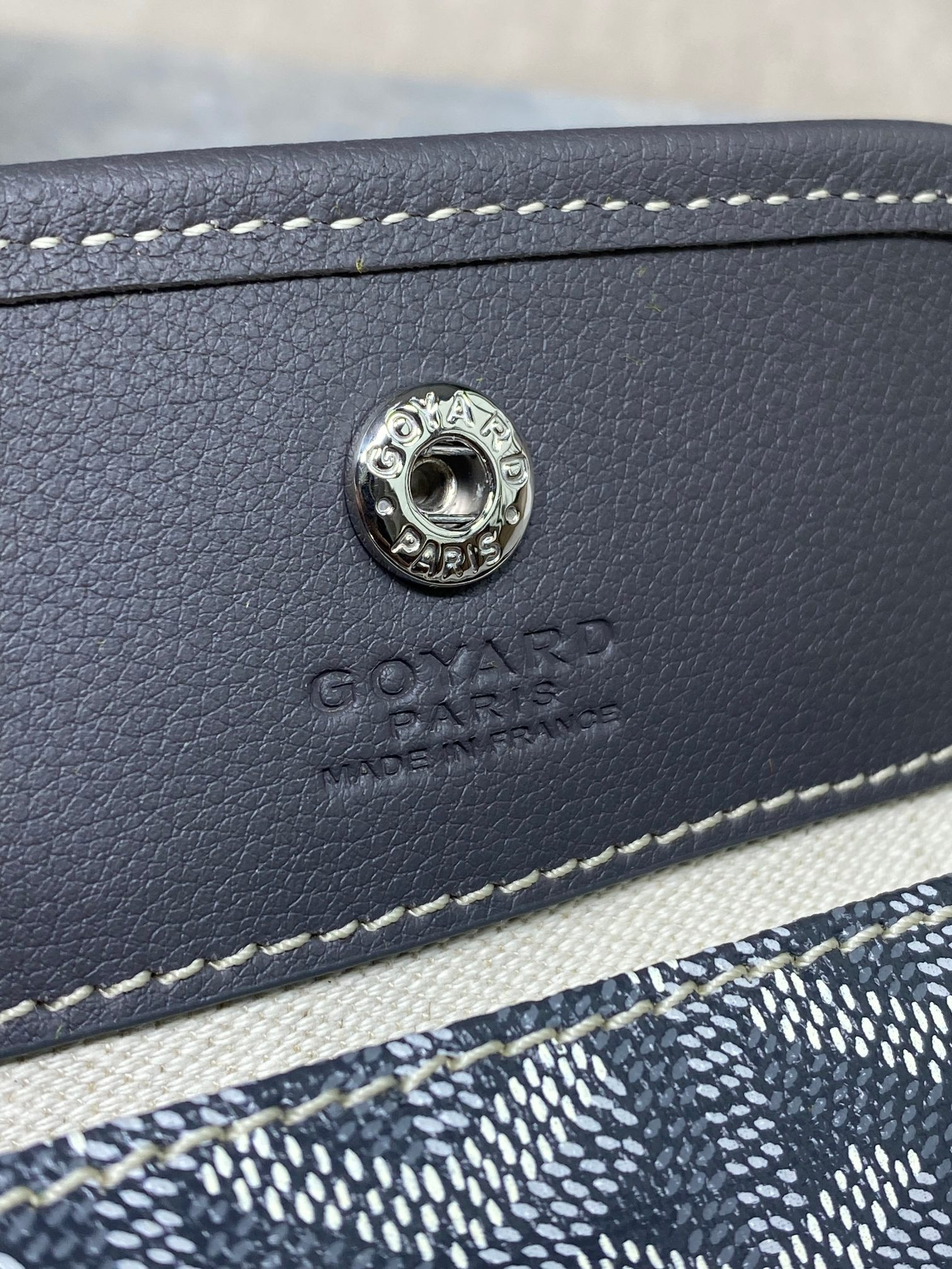 Goyard Anjou Mini Bag 20 cm x 10 cm x 20 cm