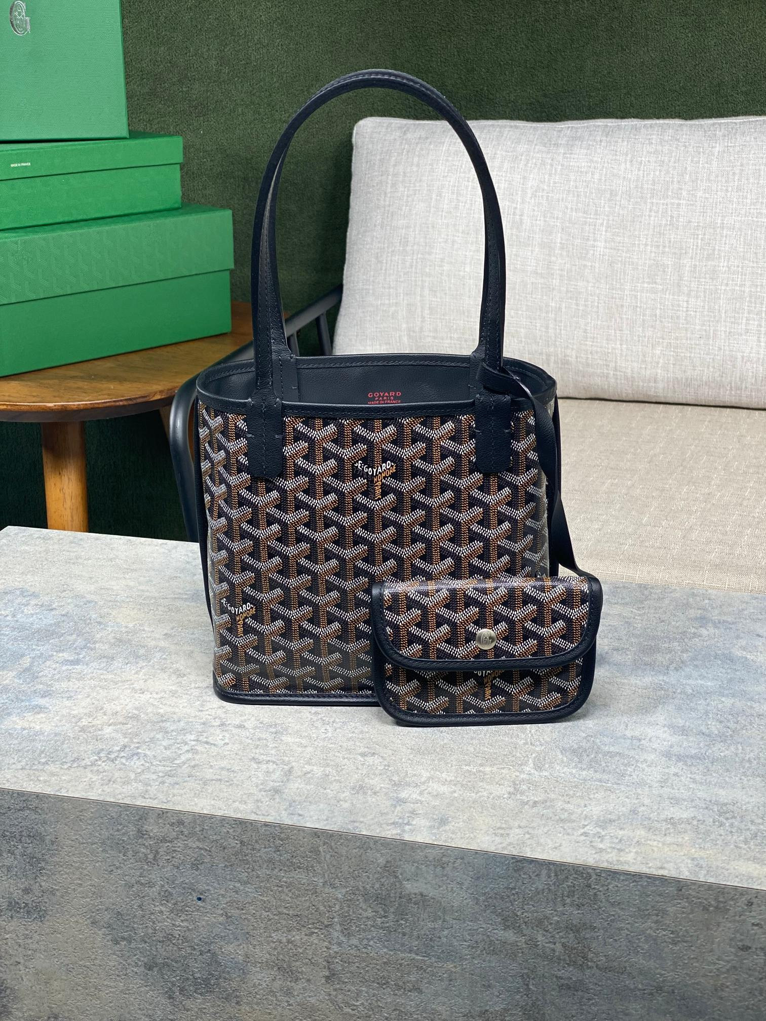 Goyard Anjou Mini Bag 20 cm x 10 cm x 20 cm
