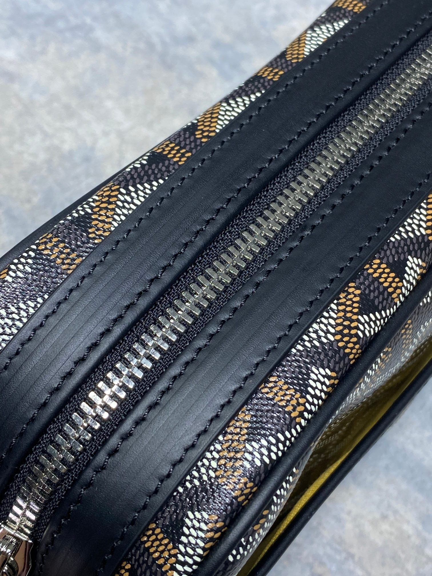 Goyard Cap-Vert PM Bag 13x6.5x22cm