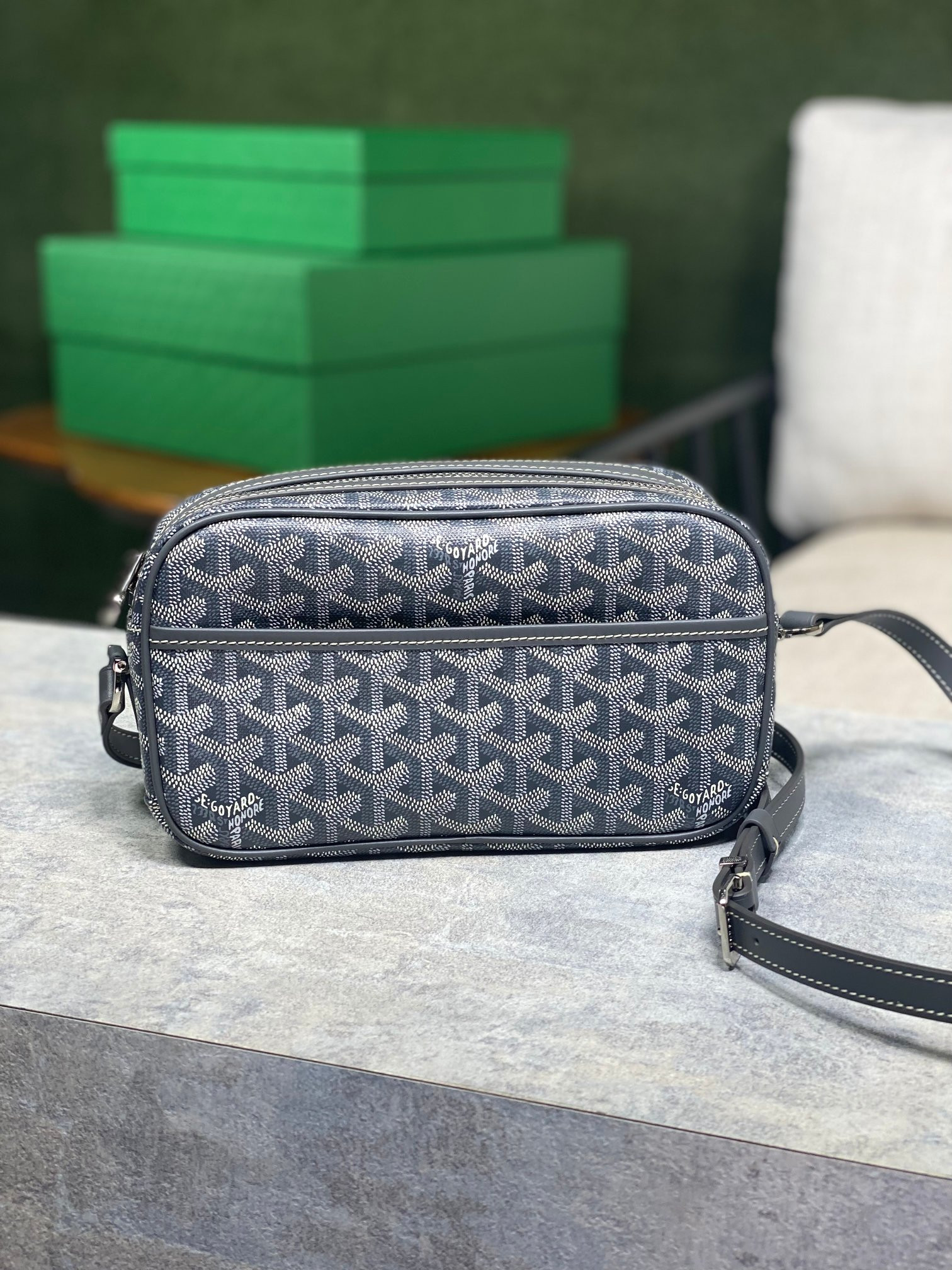 Goyard Cap-Vert PM Bag 13x6.5x22cm