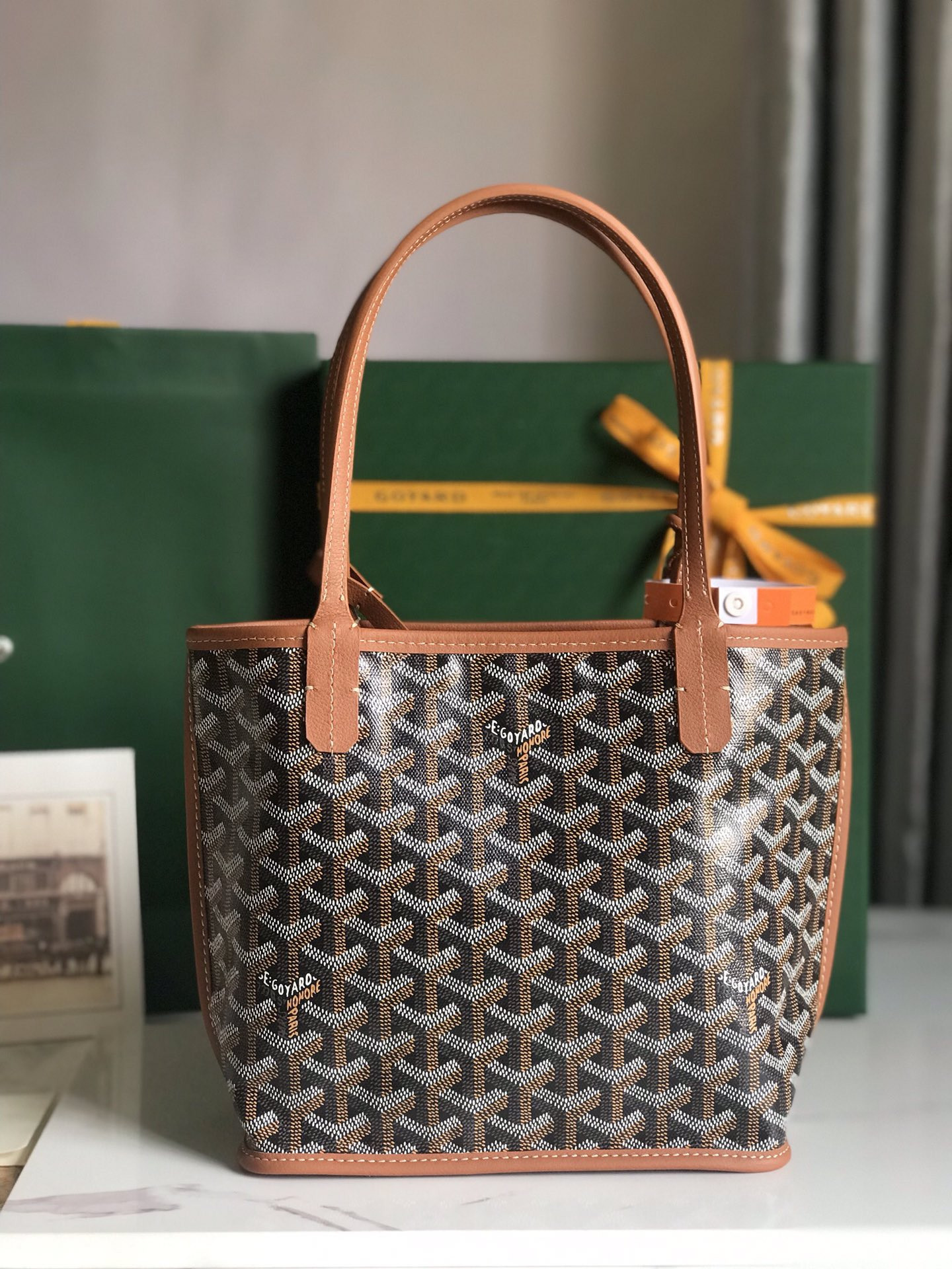 Goyard Anjou Mini Bag 20 cm x 10 cm x 20 cm