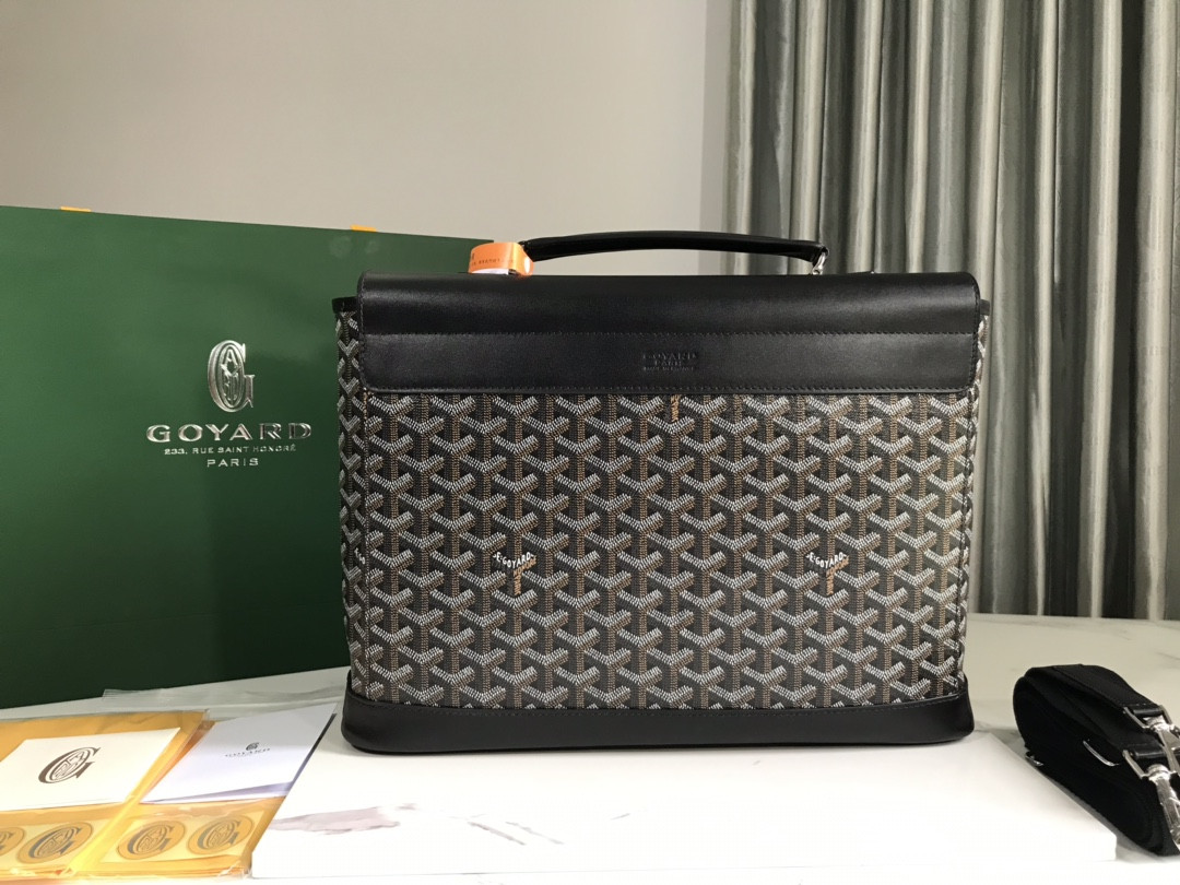 Goyard Citadin PM Messenger Bag 33x9x38cm