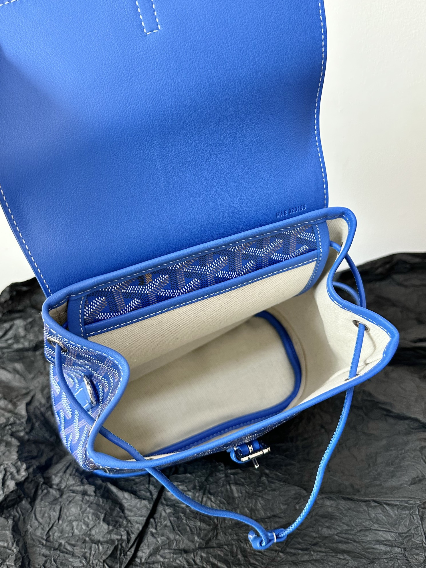 Goyard Mini Alpin 23 cm x 9.5 cm x 19 cm