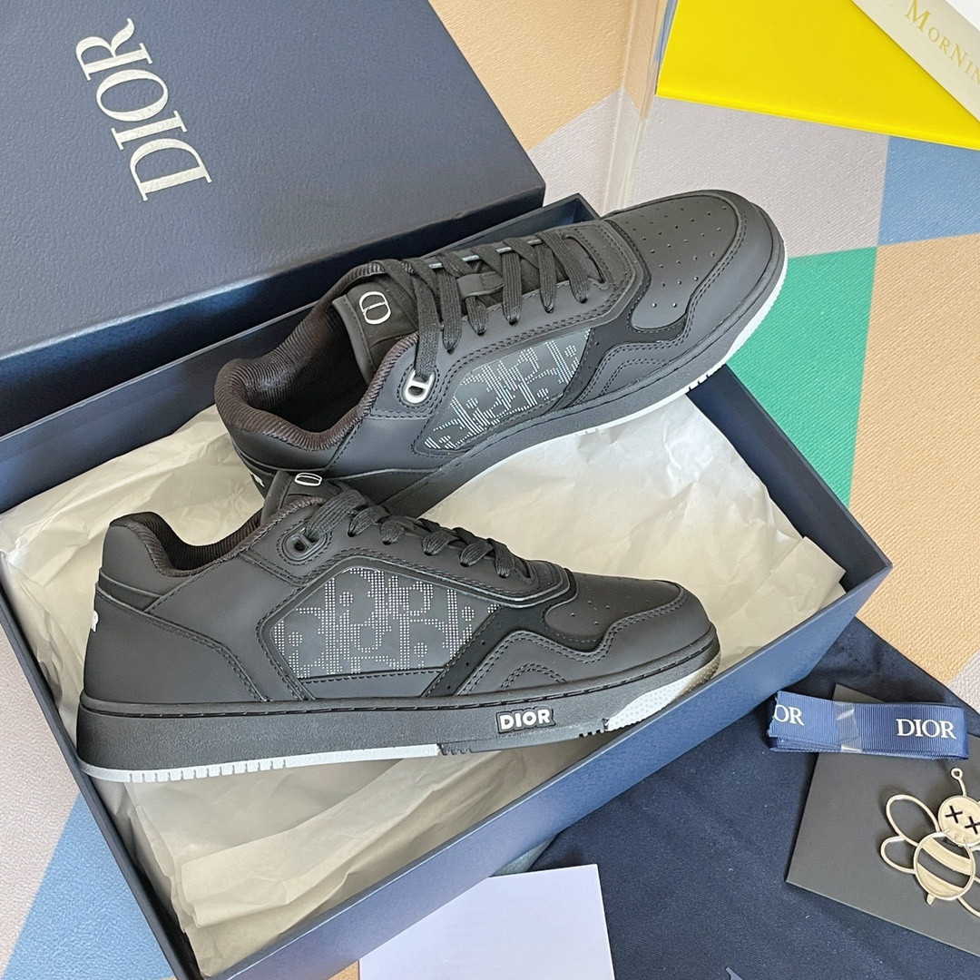 UA Dior B27 Sneaker