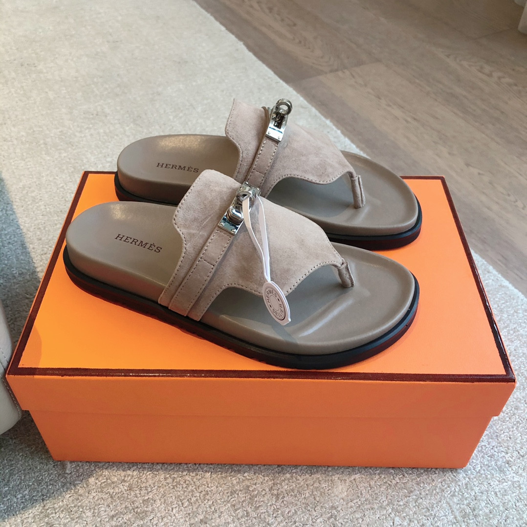 UA Hermès Empire Sandal
