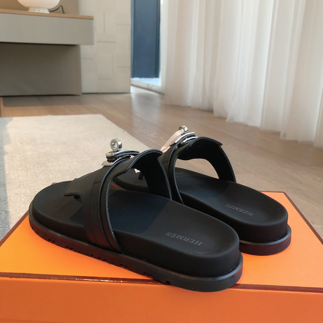 UA Hermès Empire Sandal