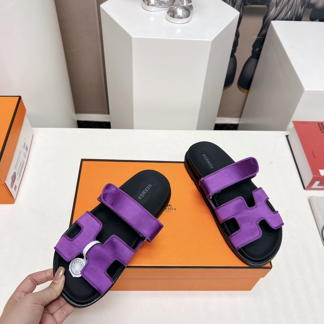 UA Hermès Chypre sandal