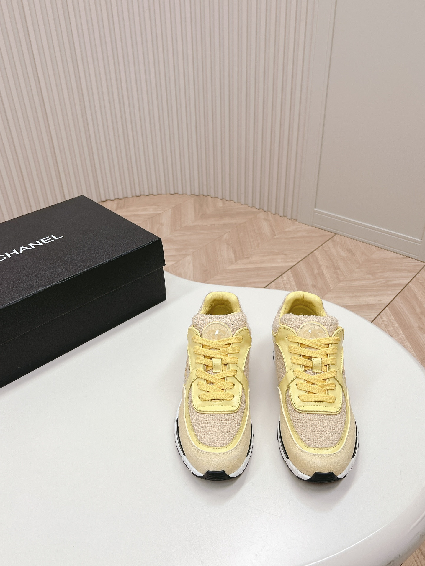 UA CHANEL SNEAKER
