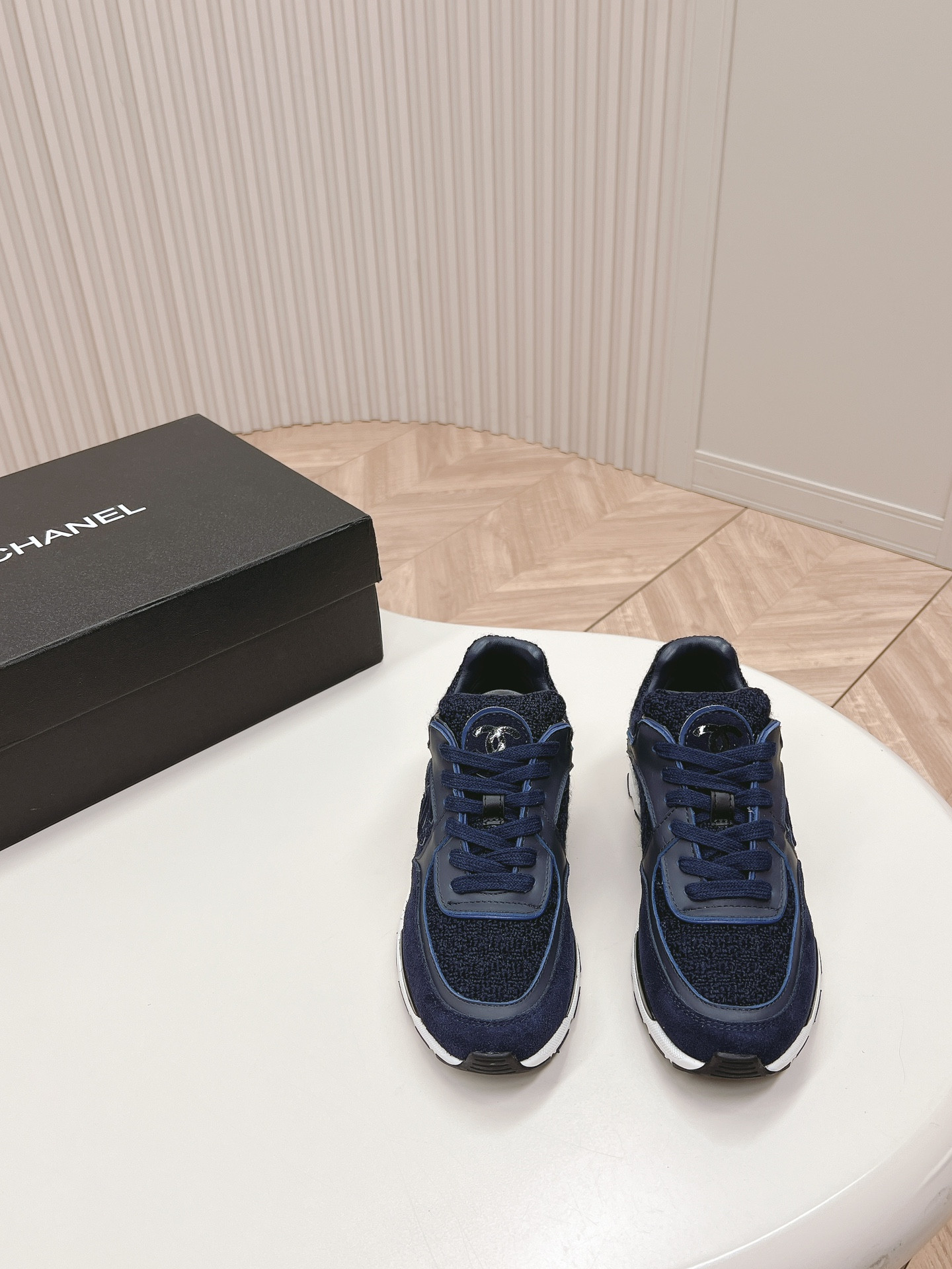 UA CHANEL SNEAKER