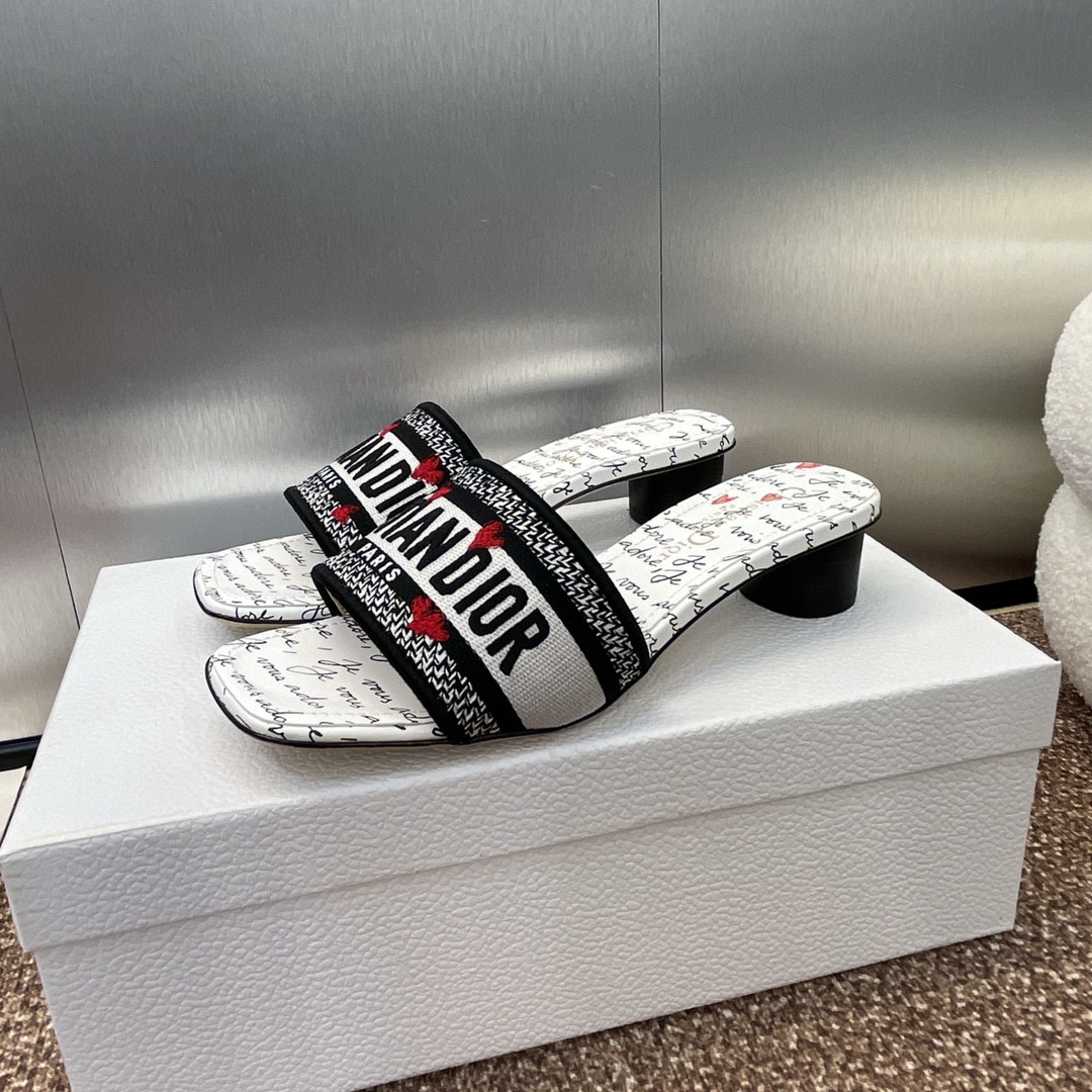 UA Dioramour Dway Heeled Slide