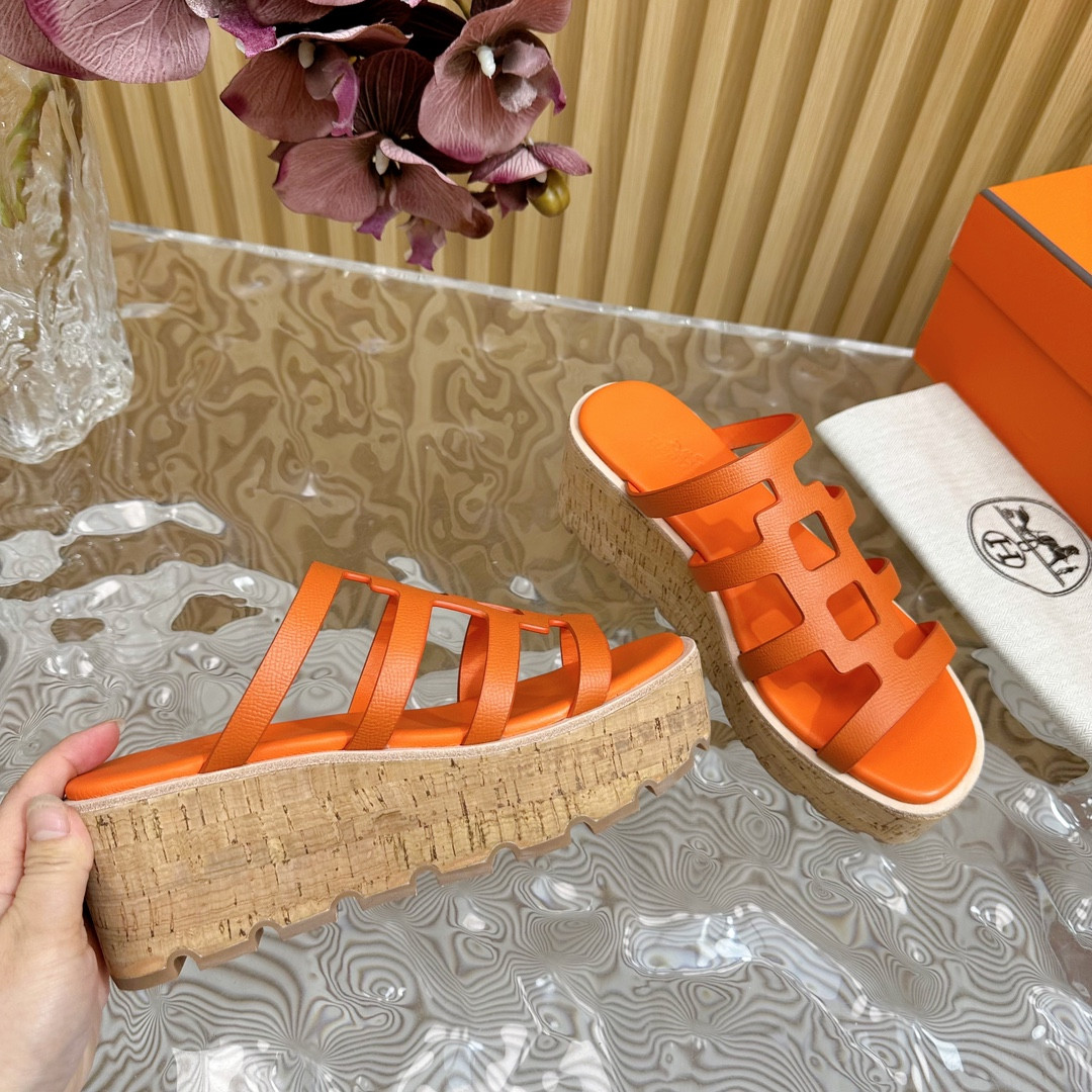UA Hermès Isabella 30 sandal