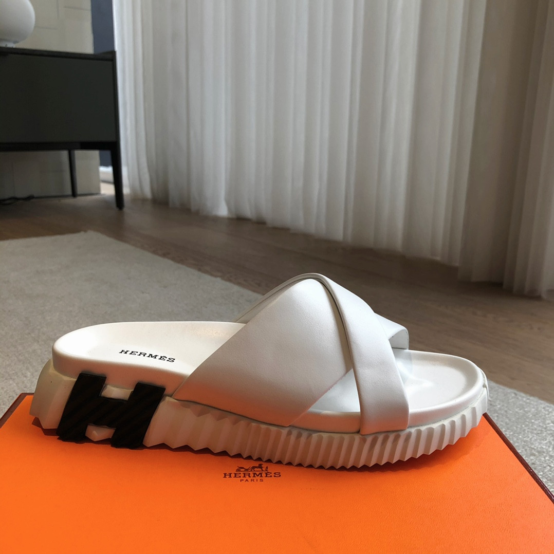 UA Hermès Infra sandal