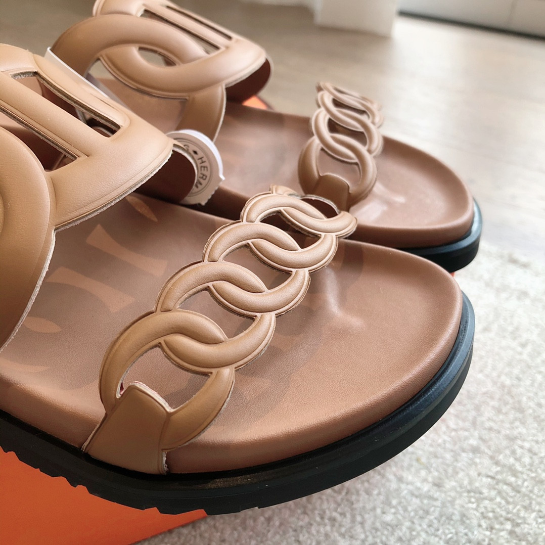 UA Hermès Extra sandal