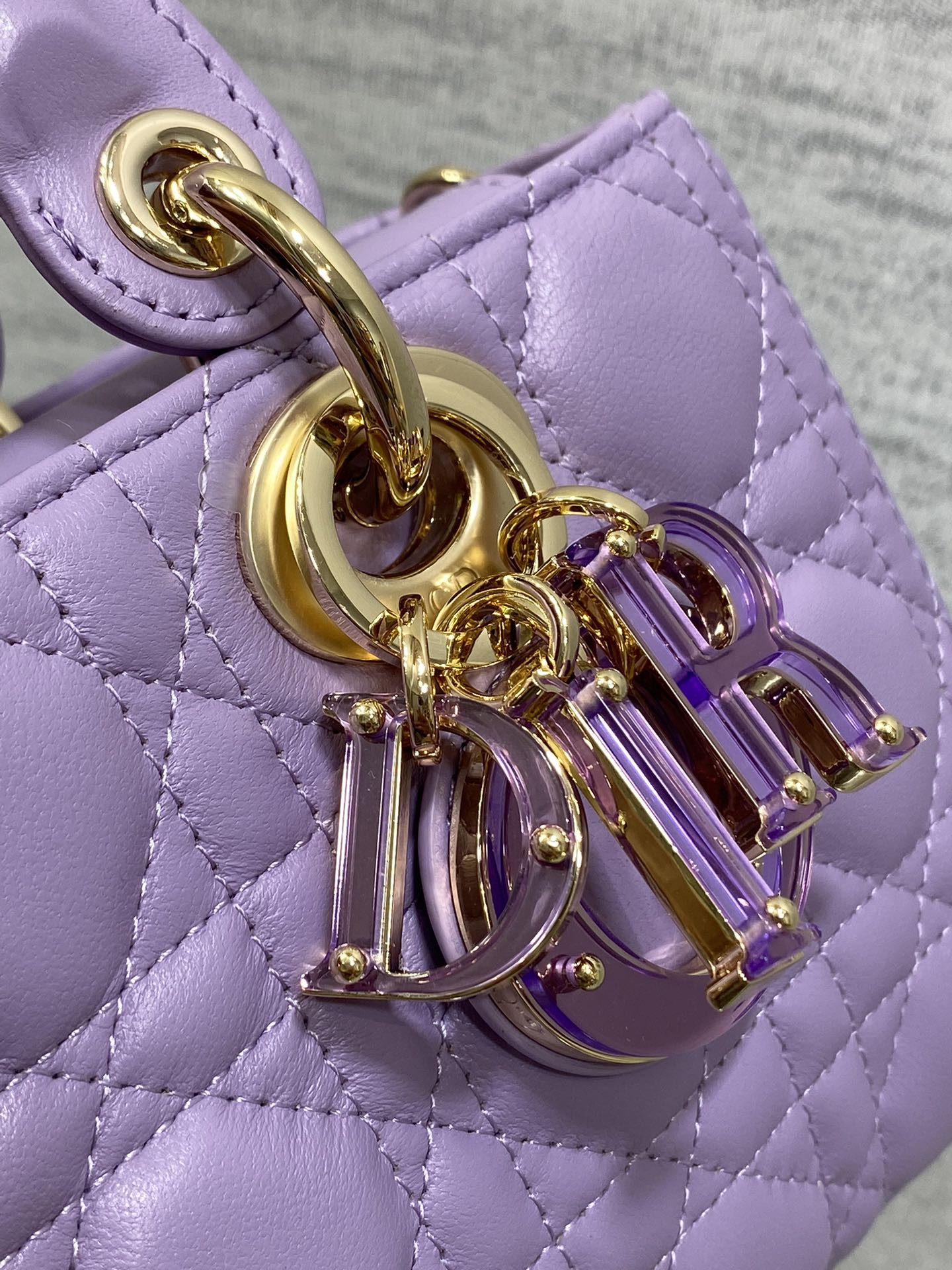 DIOR SAMLL D-JOY BAG 22.5 x 6 x 11.5CM