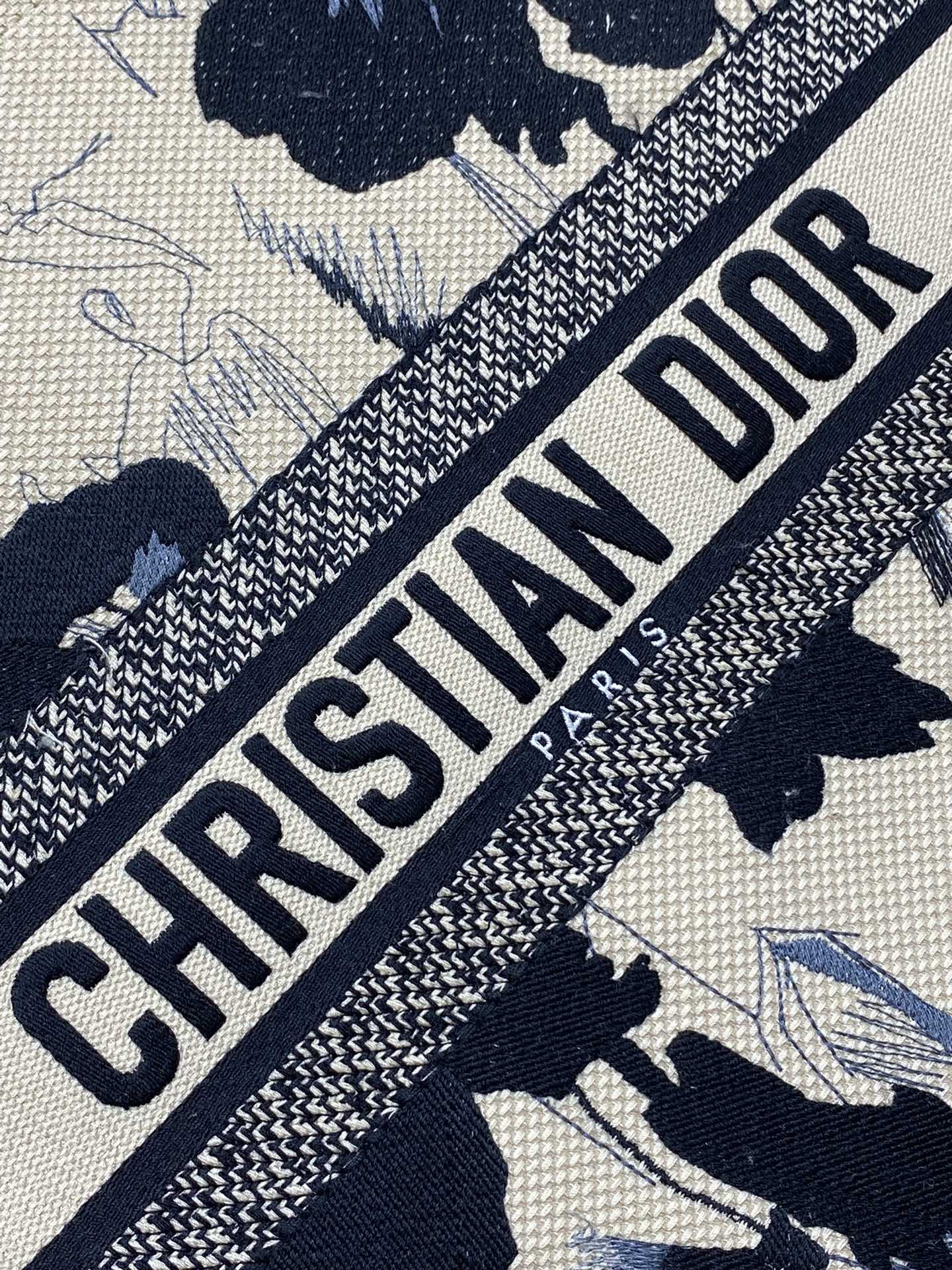 DIOR Tote 42 x 18 x 35cm