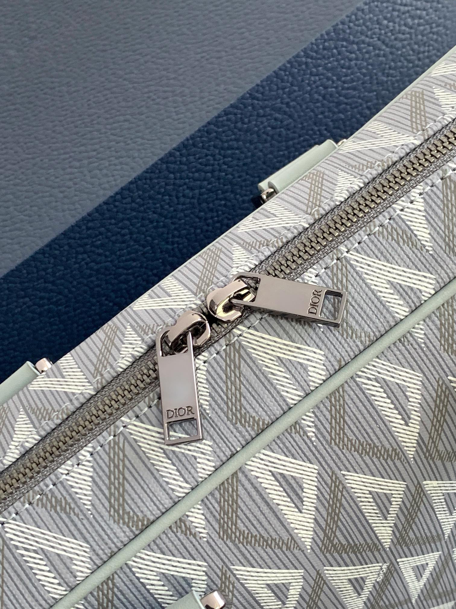 Dior Zipped Briefcase 37 x 28 x 6 cm