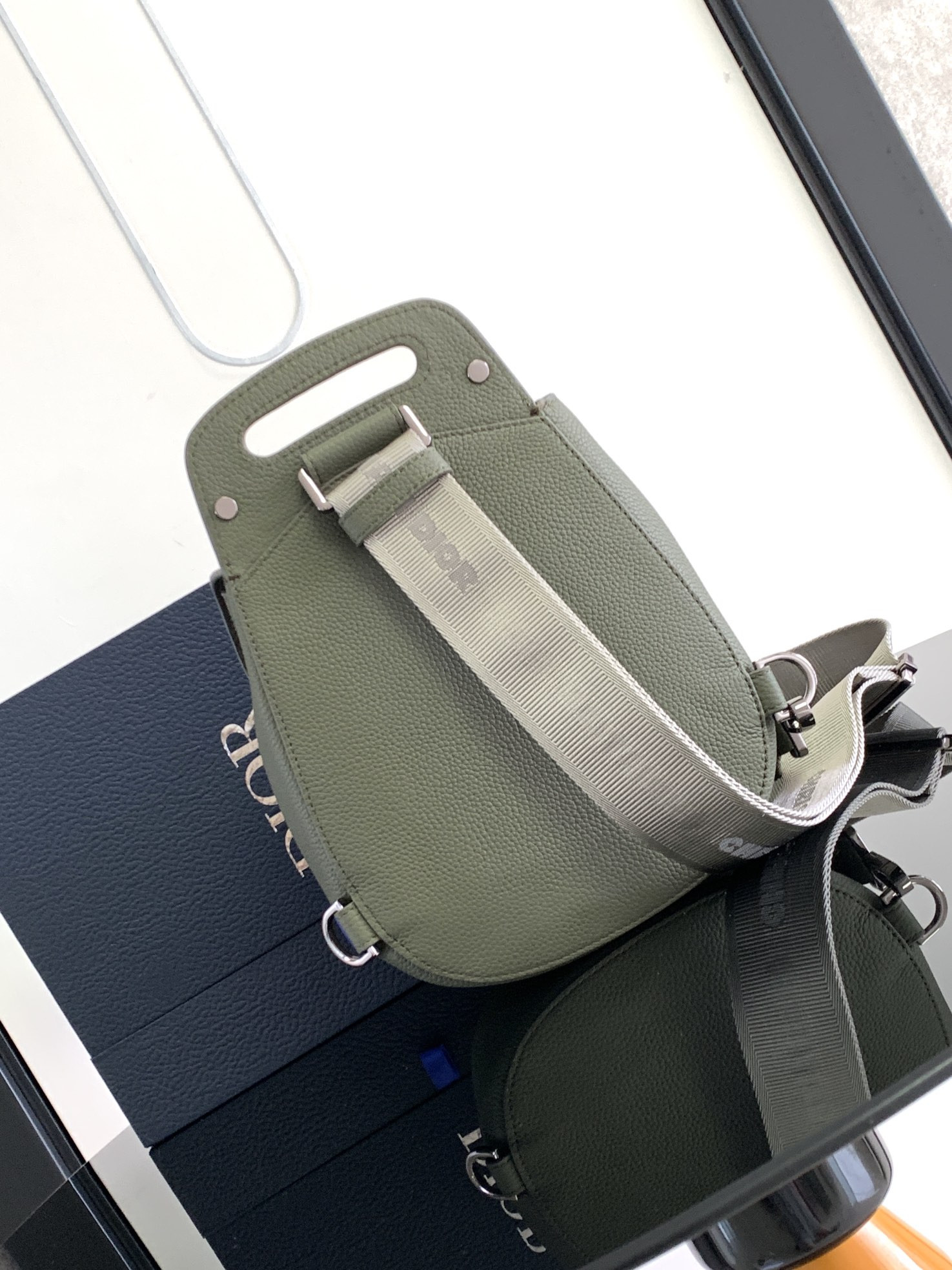 Dior Gallop Backpack 28 x 40 x 12 cm