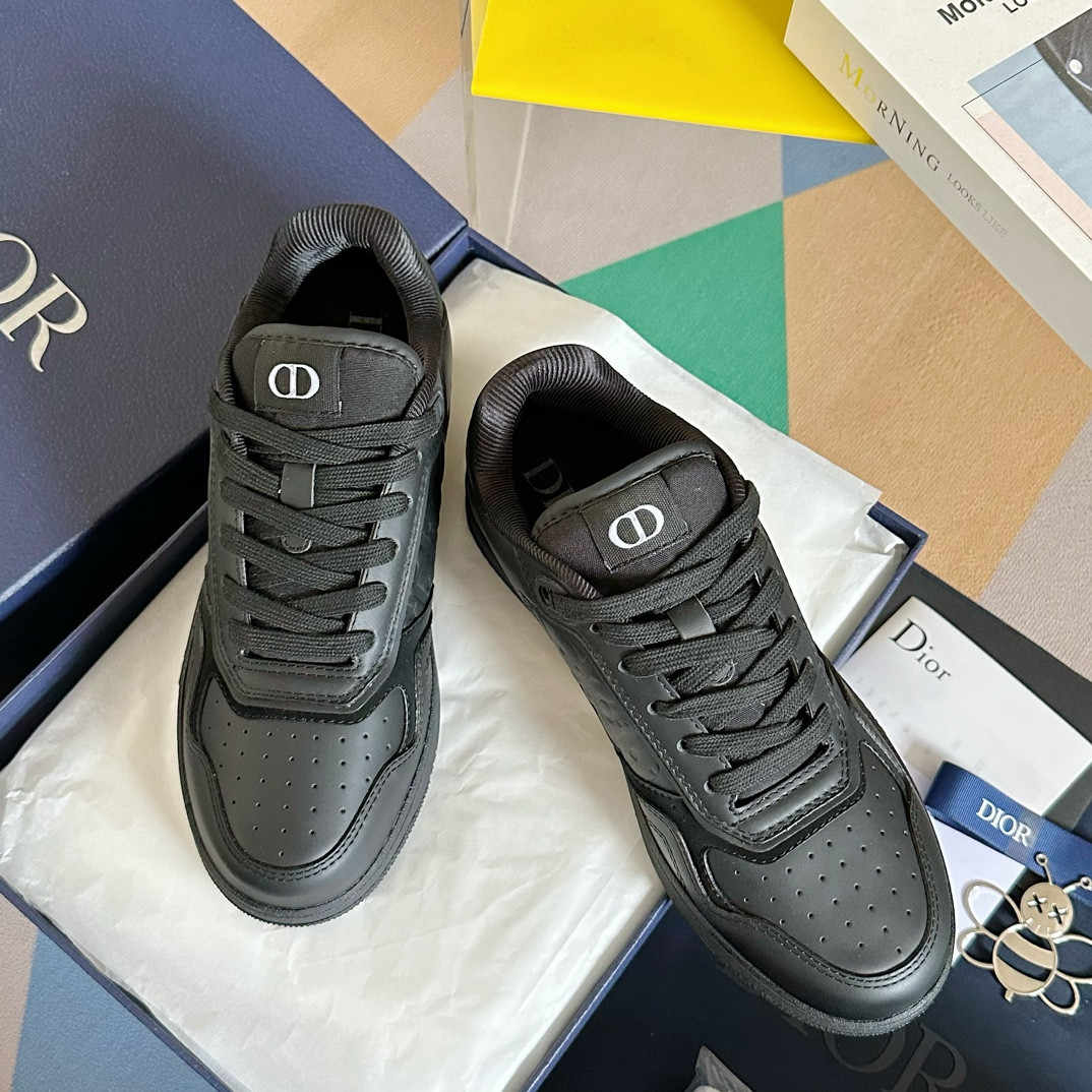 UA Dior B27 Sneaker