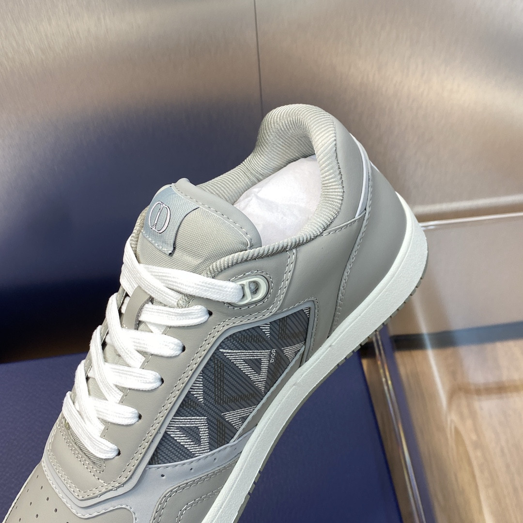 UA Dior B27 Sneaker
