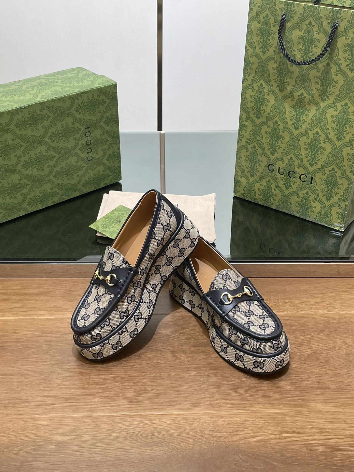 UA GUCCI HORSEBIT WEDGE LOAFER