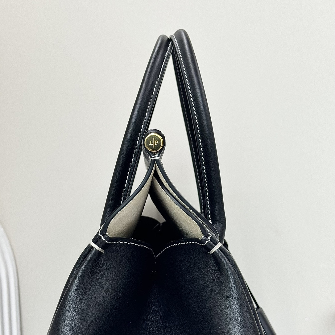 Loro Piana Loom Bag L32 Black Smooth Calfskin 33 x 23 x 18 cm