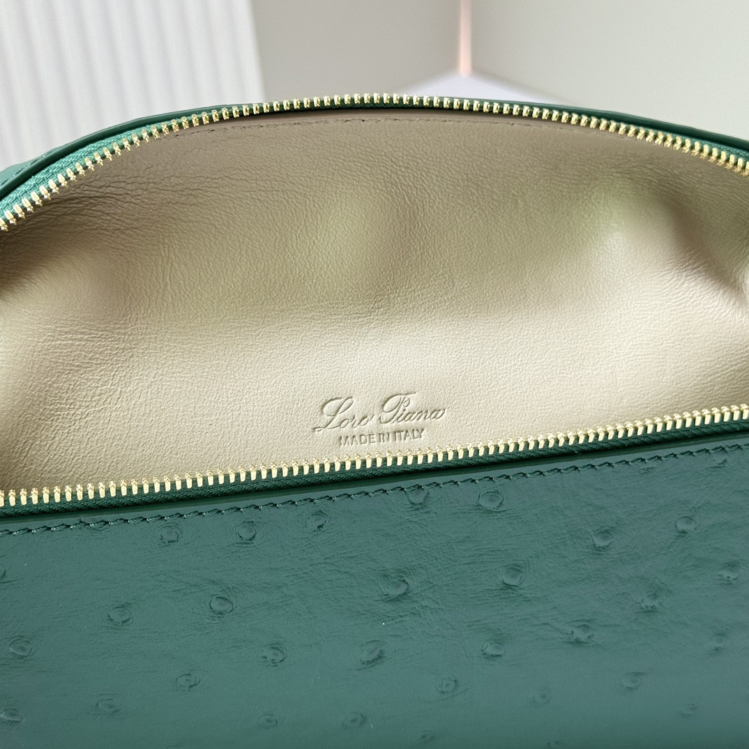 Loro Piana Extra Pocket L19 Ostrich-grained Leather 11 x 19 x 6.5 cm