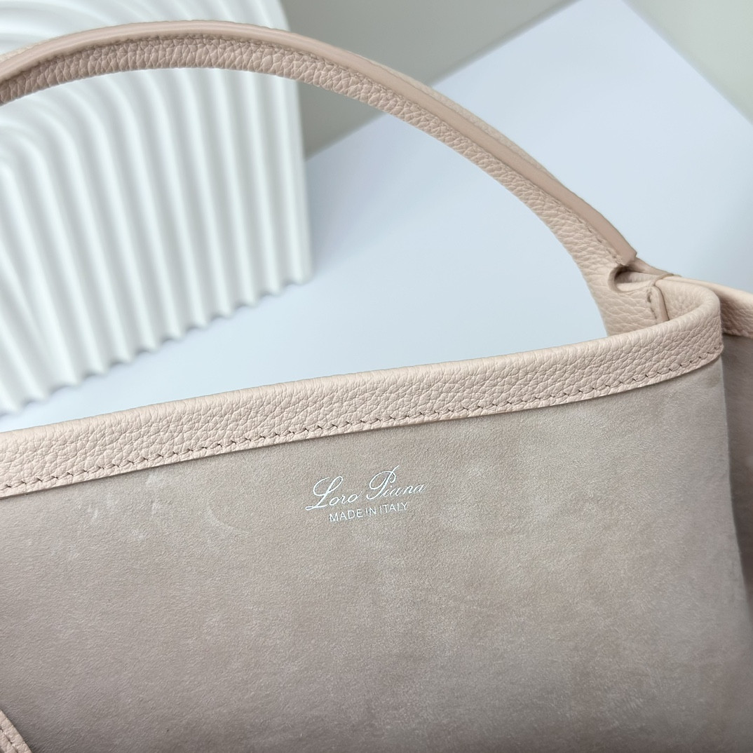 Loro Piana Large Bale Bag Grained Calfskin 24 x 20 x 27 cm