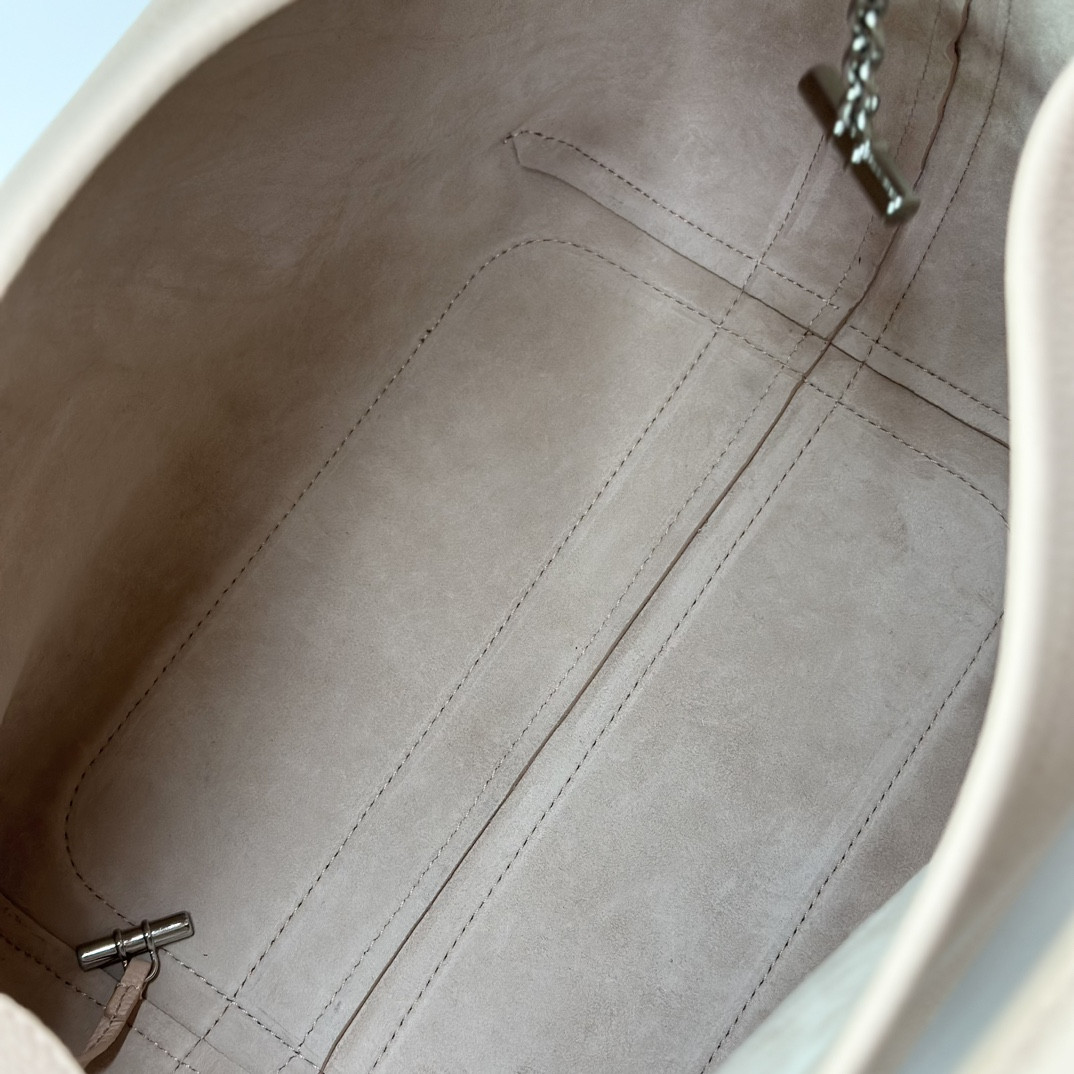 Loro Piana Large Bale Bag Grained Calfskin 24 x 20 x 27 cm