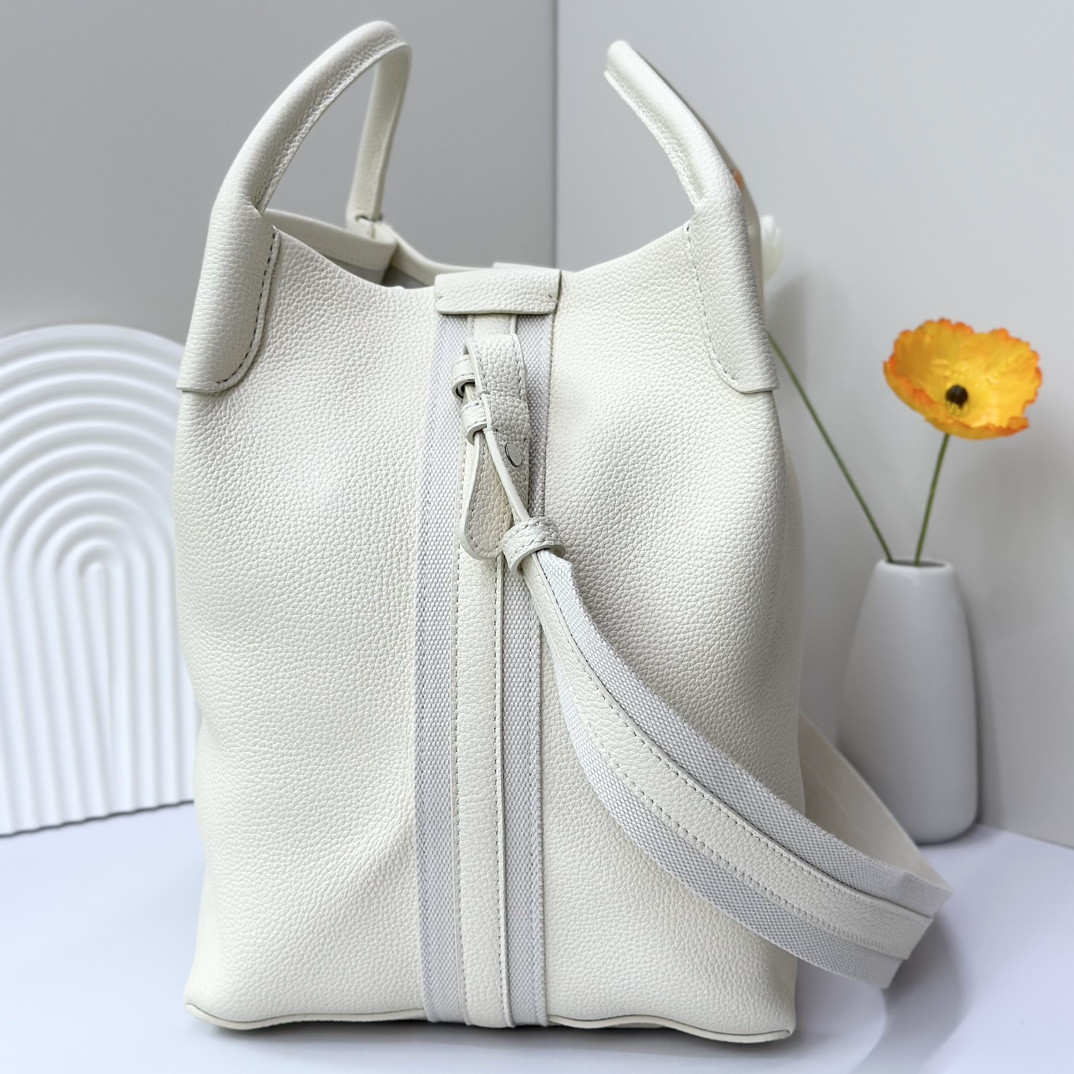 Loro Piana Large Bale Bag Grained Calfskin 24 x 20 x 27 cm